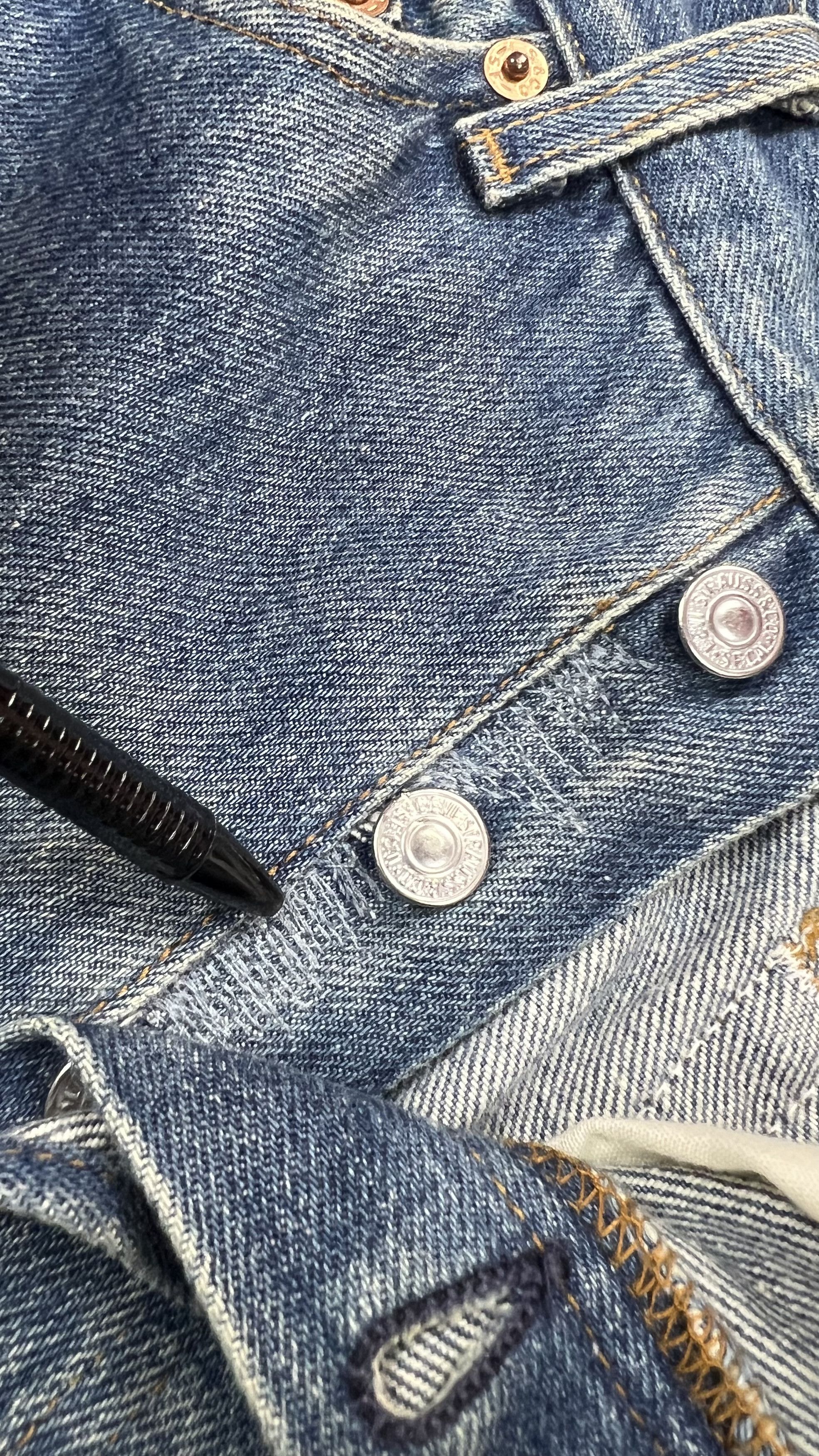 Levi's × Vintage Distressed Levis 501 jeans Size US 28 / EU 44 - 15 Thumbnail