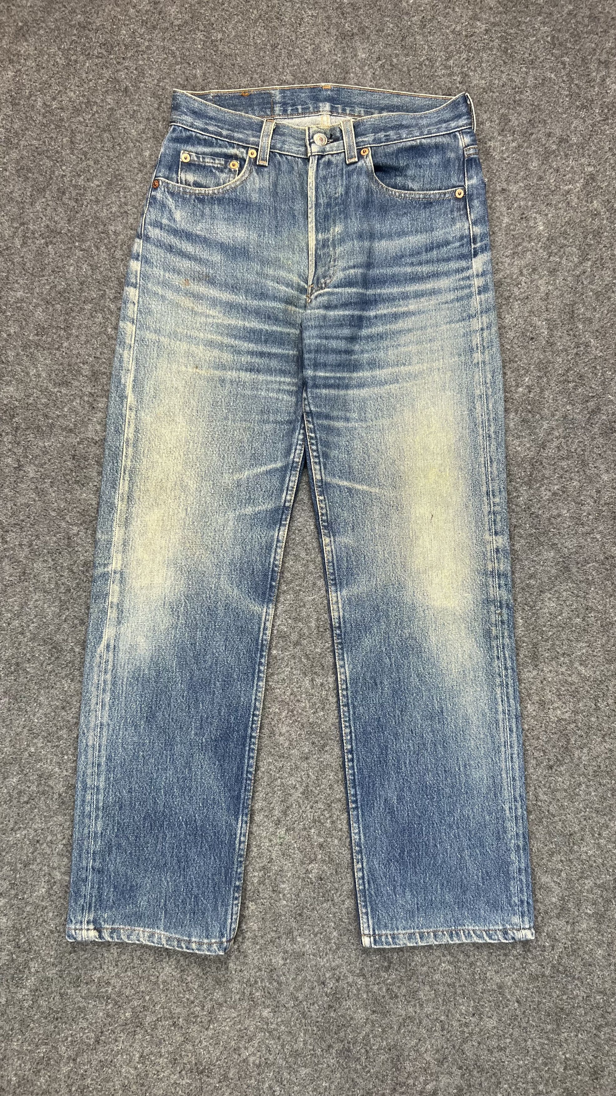 Levi's × Vintage Distressed Levis 501 jeans Size US 28 / EU 44 - 1 Thumbnail
