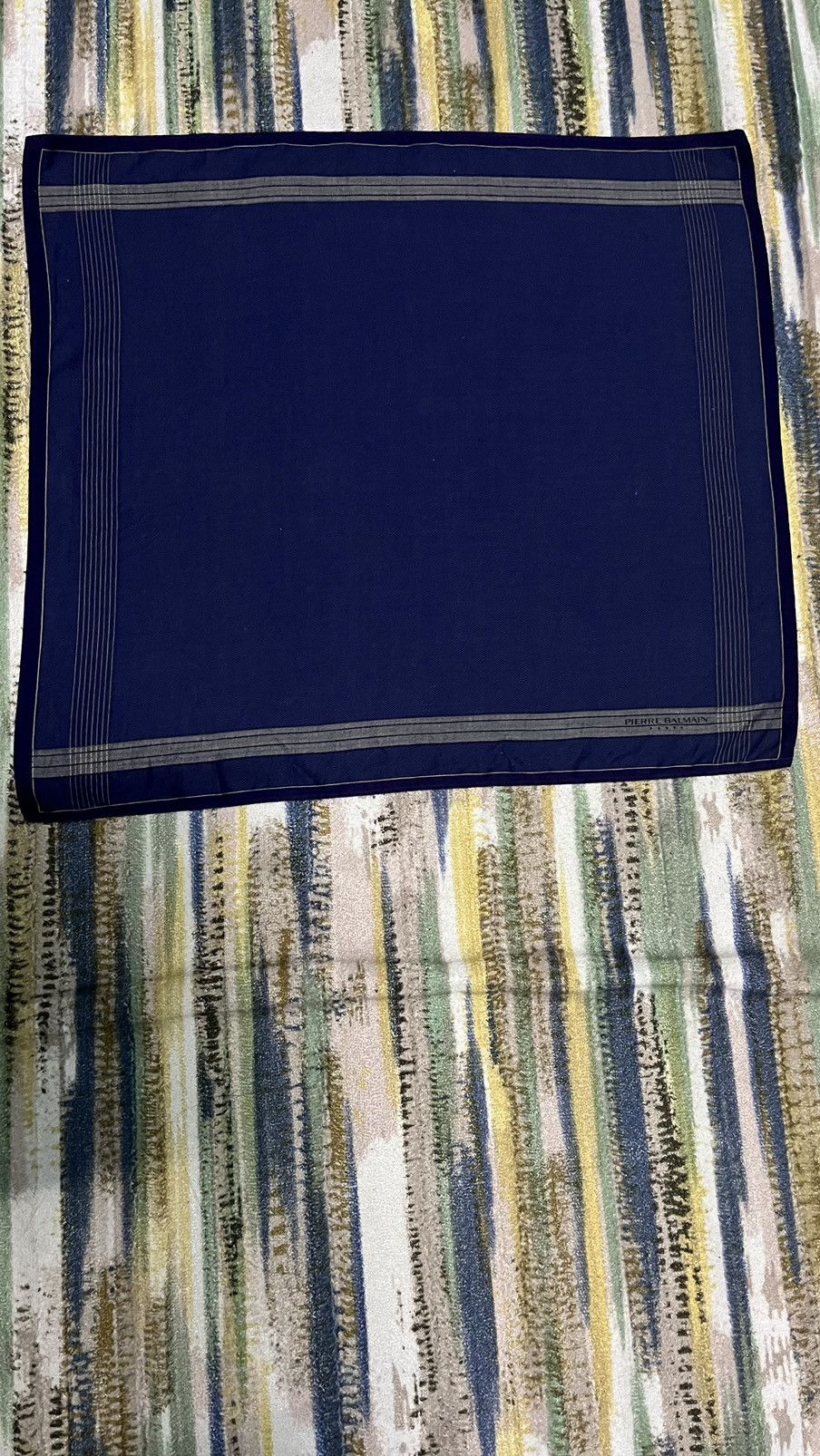 Pierre Balmain Pierre Balmain Paris Handkerchief Neckerchief Bandana Size ONE SIZE - 2 Thumbnail