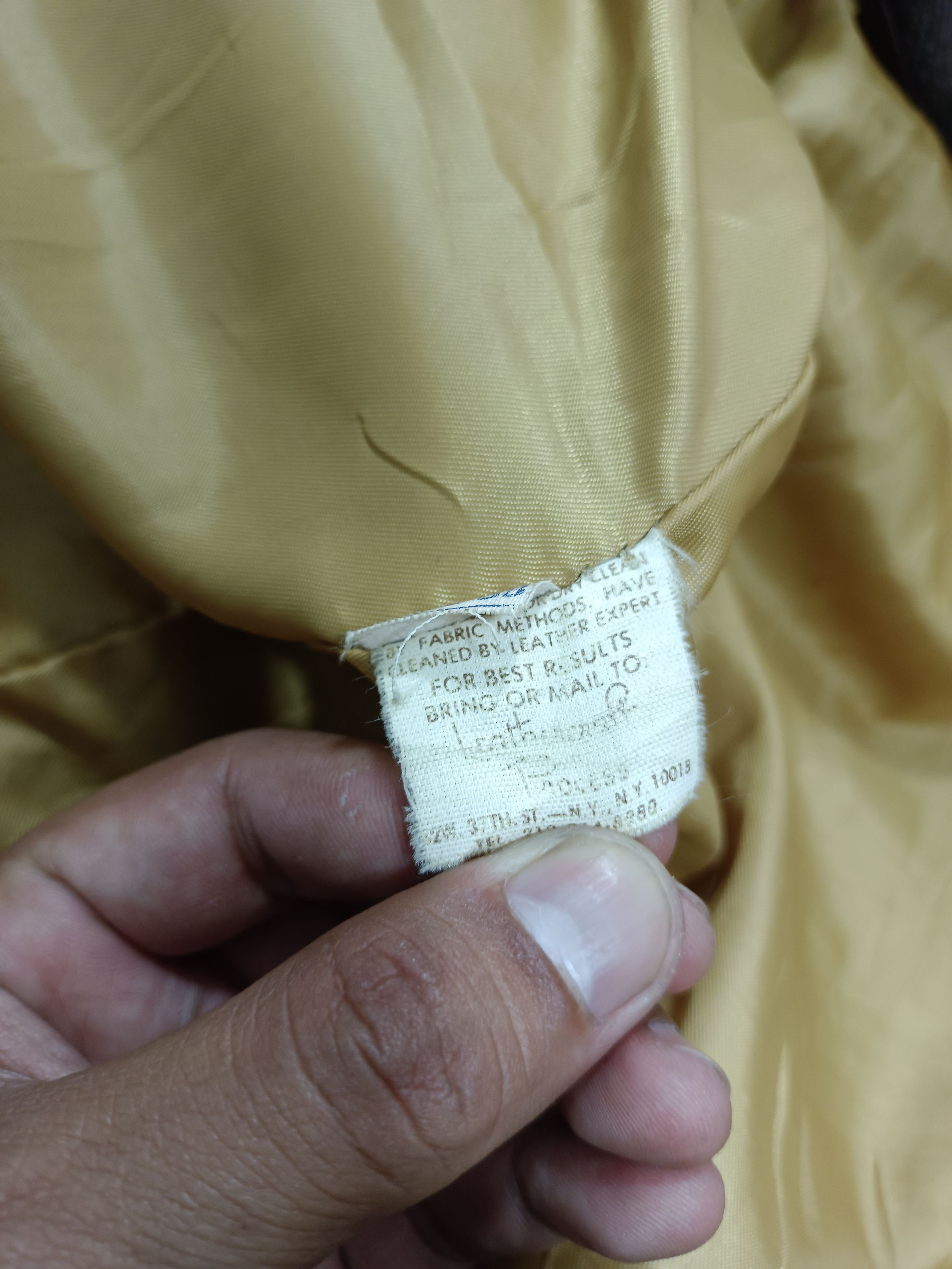 Schott × Vintage 1980's SCHOTT NYC A-2 Flight Leather Jacket Size US S / EU 44-46 / 1 - 13 Thumbnail