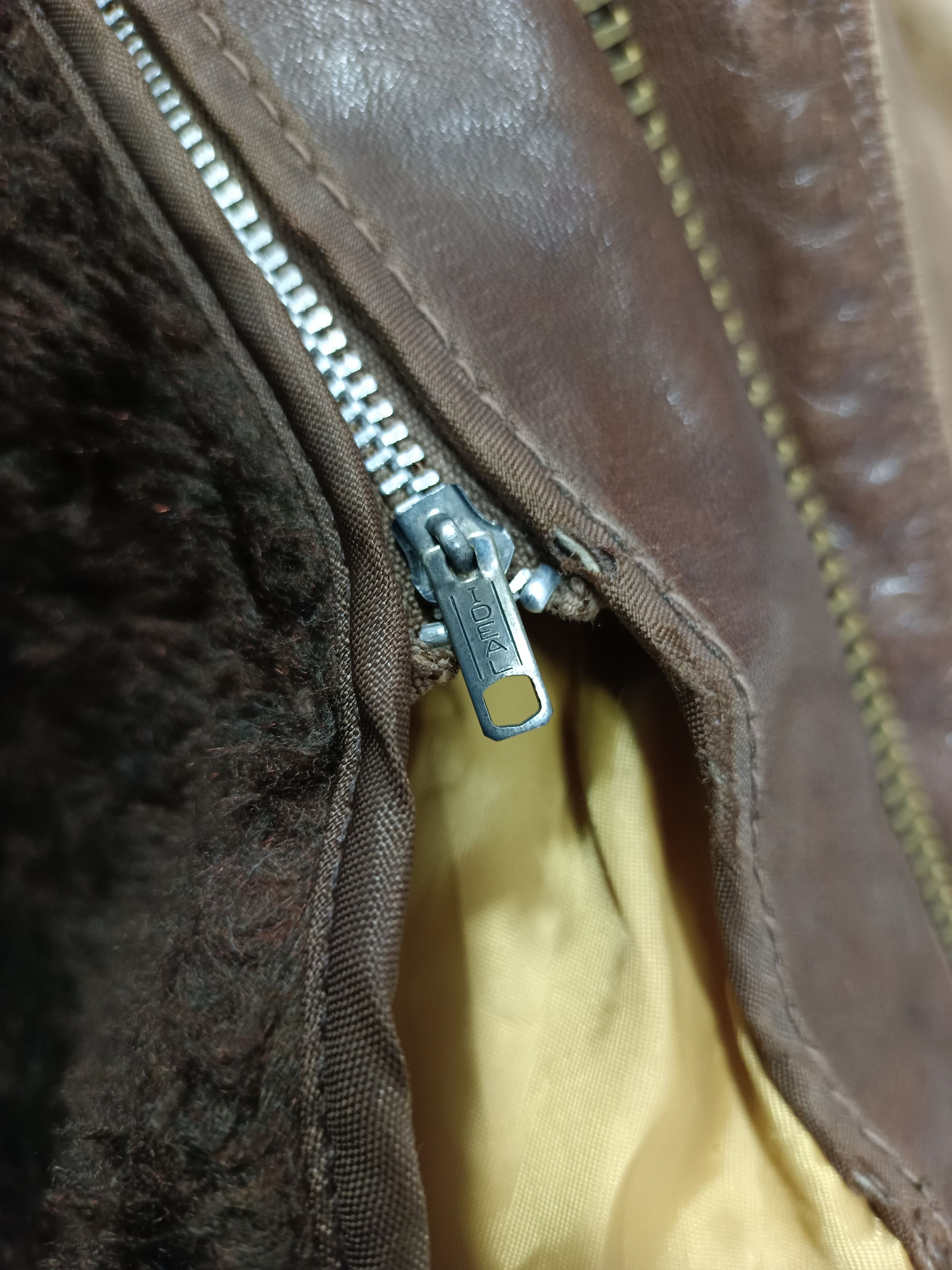 Schott × Vintage 1980's SCHOTT NYC A-2 Flight Leather Jacket Size US S / EU 44-46 / 1 - 12 Thumbnail
