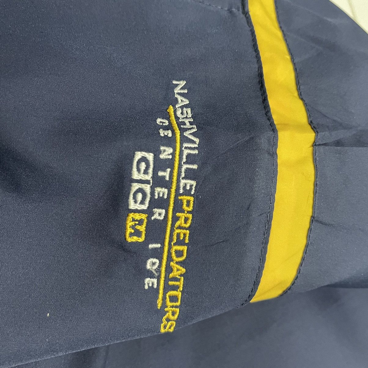 NHL × Sports Specialties × Vintage 💥 NHL Nashville Predators Zipper Light Jacket Size US L / EU 52-54 / 3 - 7 Thumbnail