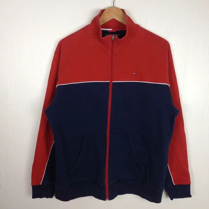 Tommy Hilfiger Vintage 90s TOMMY HILFIGER FLAG Embroidered Logo Sweatshirt Size US L / EU 52-54 / 3 - 1 Thumbnail