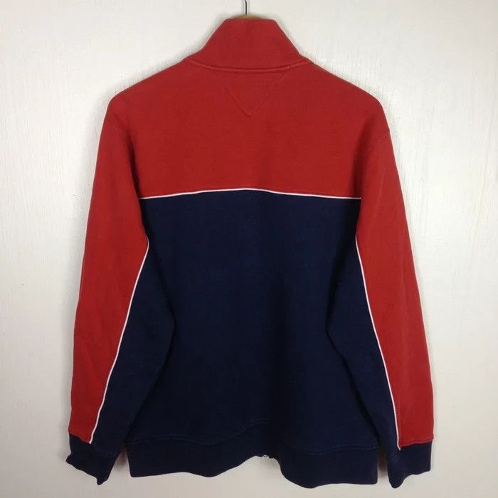 Vintage 90s TOMMY HILFIGER FLAG Embroidered Logo Sweatshirt