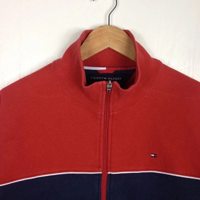 Tommy Hilfiger Vintage 90s TOMMY HILFIGER FLAG Embroidered Logo Sweatshirt Size US L / EU 52-54 / 3 - 2 Thumbnail