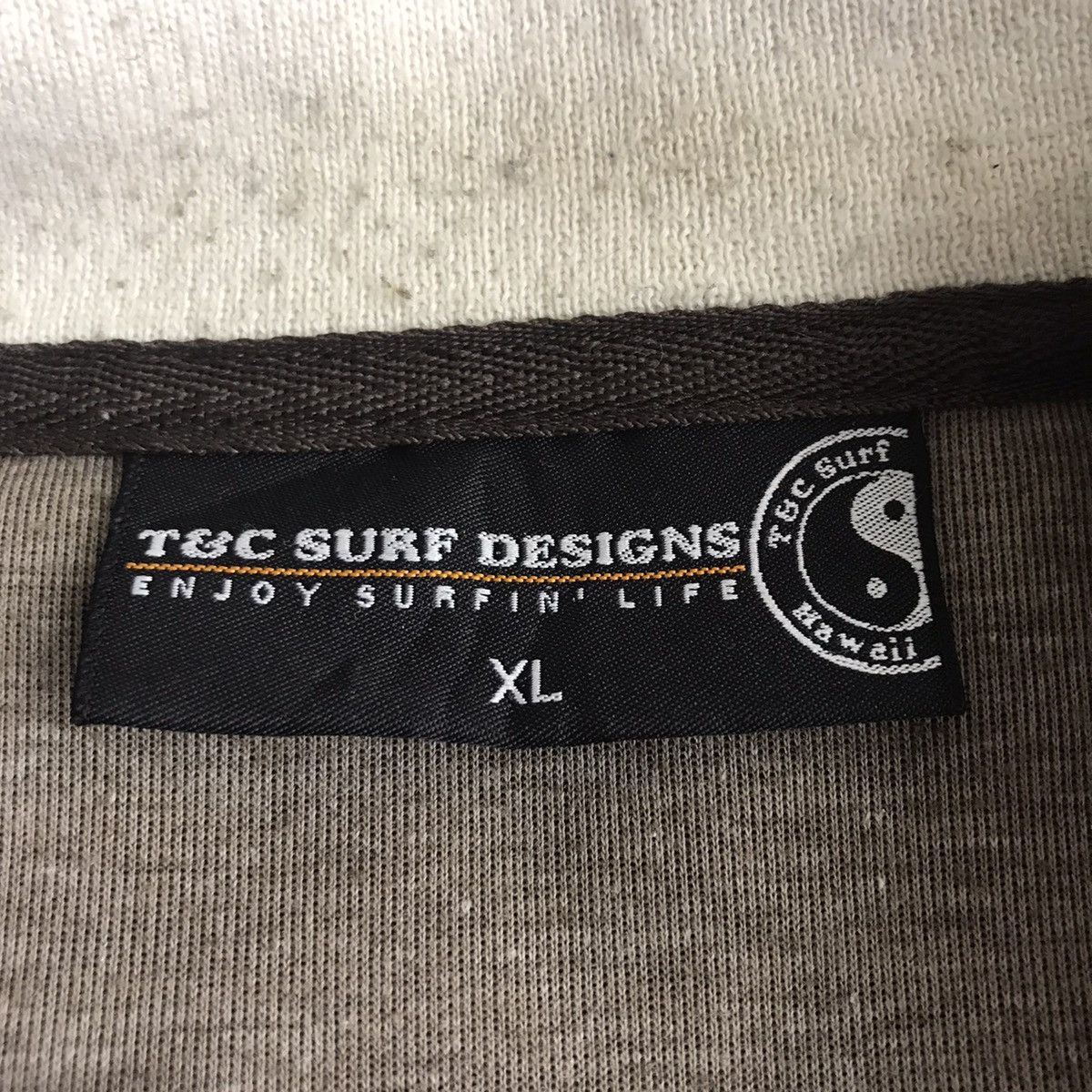 Vintage T&C Surf Design Hawaii LIVE LIKE THIS USA SurfwearSweatshirt Size US XL / EU 56 / 4 - 5 Thumbnail