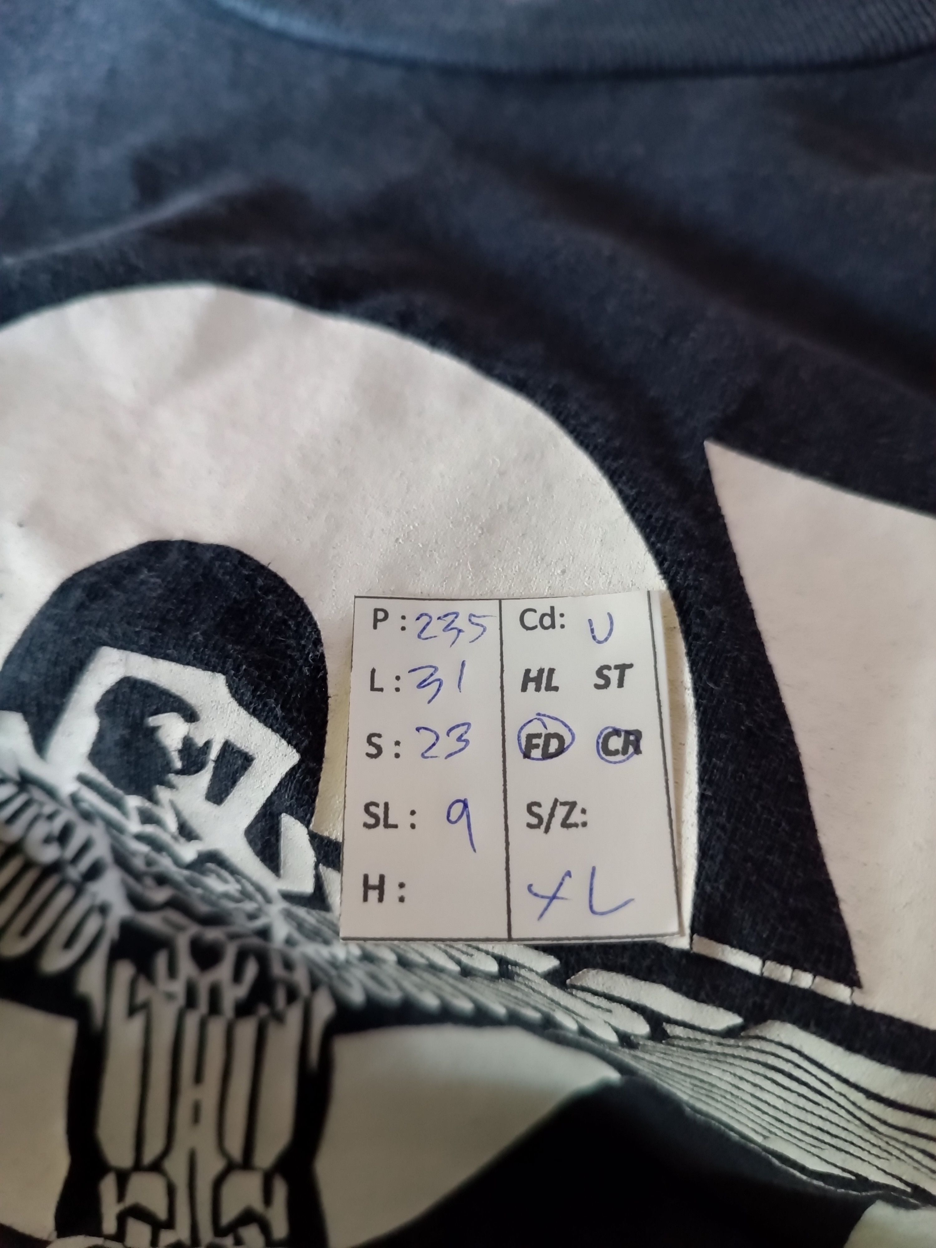 Boy London 🔥RARE🔥VINTAGE 90'S BOY LONDON DISTRESSED BIG LOGO TEE Size US XL / EU 56 / 4 - 19 Thumbnail