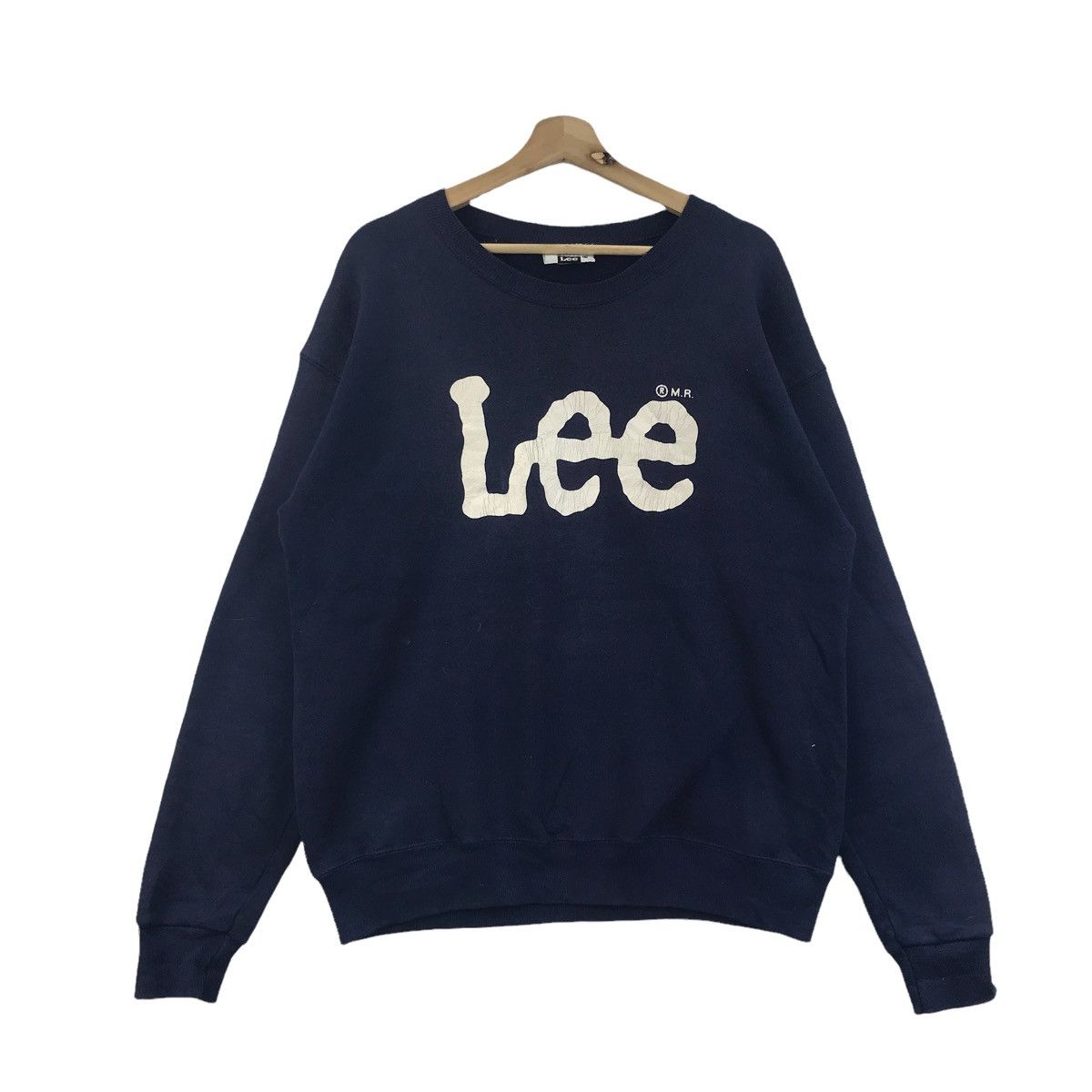 Lee Vintage 90s LEE USA Big Logo Blue Sweatshirt Size US L / EU 52-54 / 3 - 1 Thumbnail
