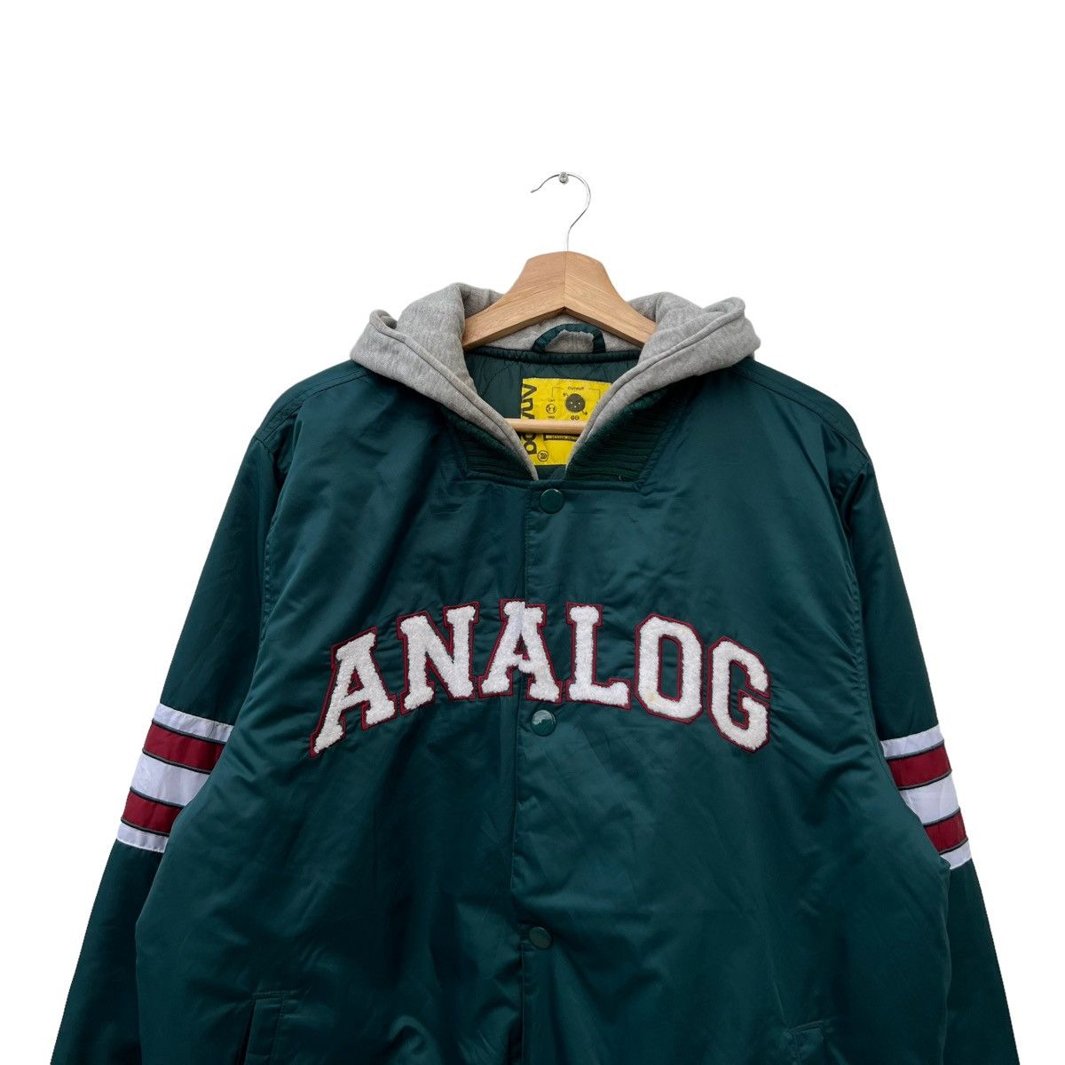 Japanese Brand VINTAGE ANALOG JACKET SURVIVAL STYLE MOUNTAIN BIG LOGO Size US M / EU 48-50 / 2 - 5 Thumbnail