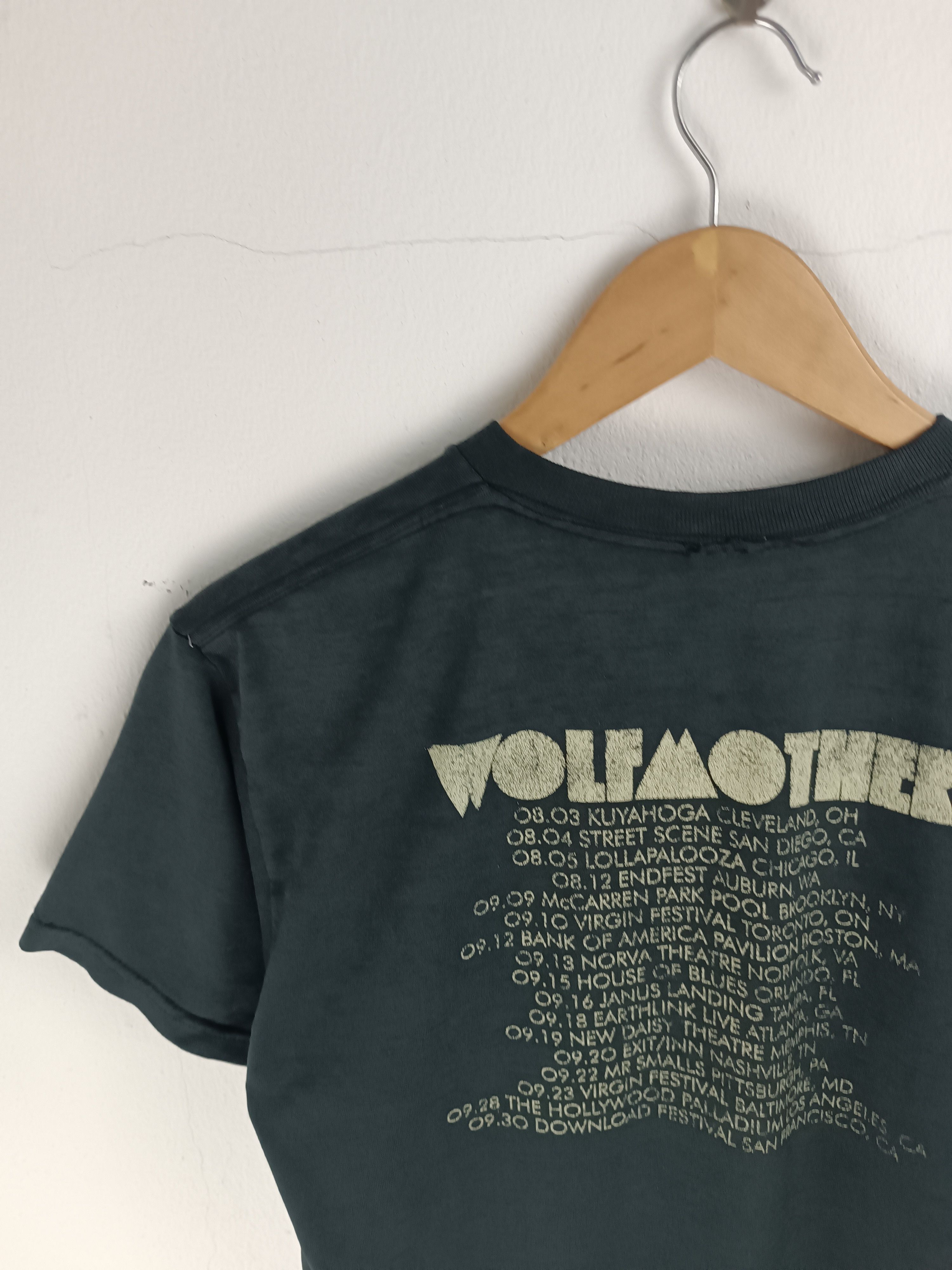 Band Tees × Vintage VINTAGE Y2K FADED WOLFMOTHER (greenday foo korn) Size US M / EU 48-50 / 2 - 10 Thumbnail