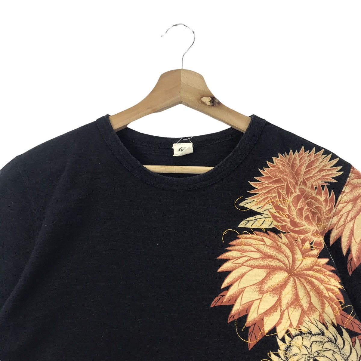 Japanese Brand Vintage CONCEPT BY ETERNAL Japanese Brand Sukajan T shirt Size US S / EU 44-46 / 1 - 2 Thumbnail