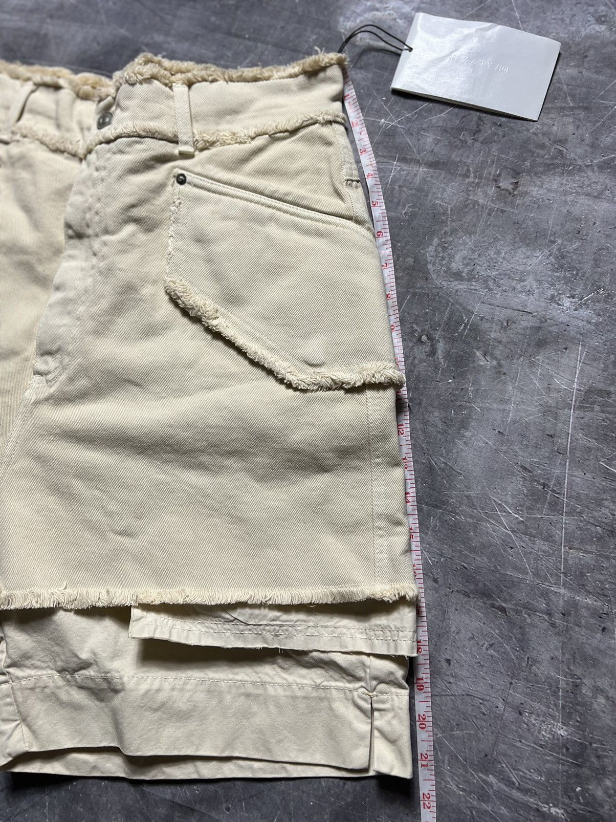 1017 ALYX 9SM 1017 ALYX 9SM Skater Cargo Fringed Denim Shorts Size US 32 / EU 48 - 5 Thumbnail