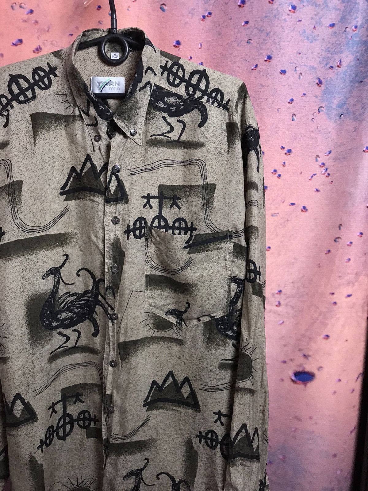Vintage Vintage crazy Hawaiian streetwear silk shirt Size US L / EU 52-54 / 3 - 1 Thumbnail