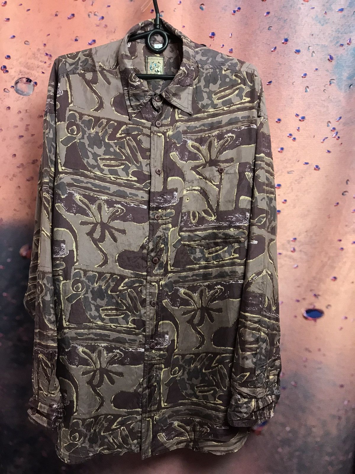 Vintage Vintage crazy Hawaiian streetwear silk shirt Size US XL / EU 56 / 4 - 2 Thumbnail