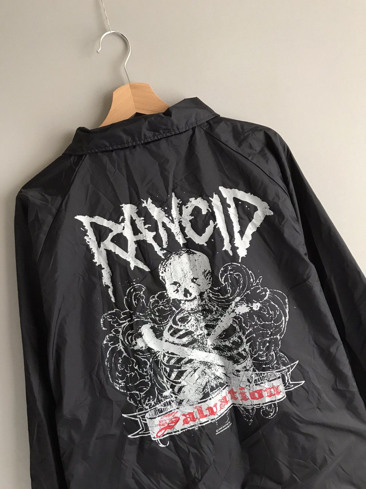 Band Tees × Vintage RANCID 2005 Salvation Vintage Coach Jacket Size US XL / EU 56 / 4 - 3 Thumbnail