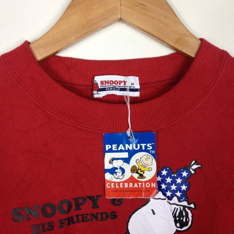 Disney N.W.T Vintage SNOOPY & FRIENDS PEANUTS 50th Celebration Size US M / EU 48-50 / 2 - 3 Thumbnail