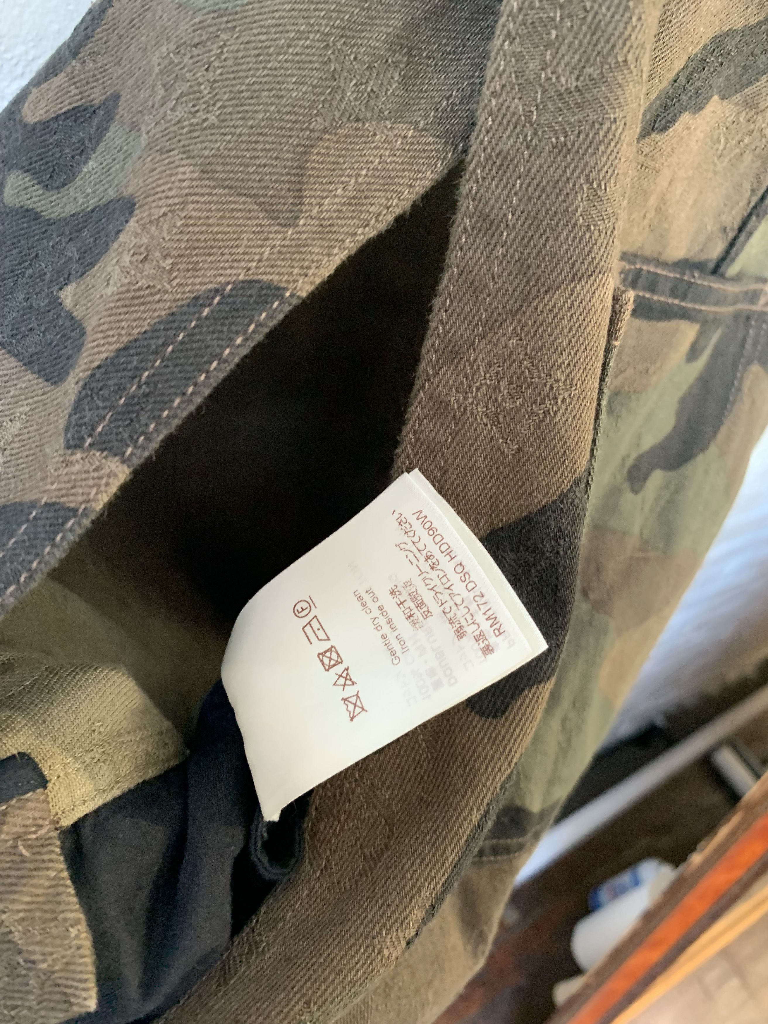 Louis Vuitton × Supreme Louis Vuitton SUPREME CAMO 2017 LV LIMITED JUMPSUIT OVER-ALL Size US 32 / EU 48 - 9 Thumbnail