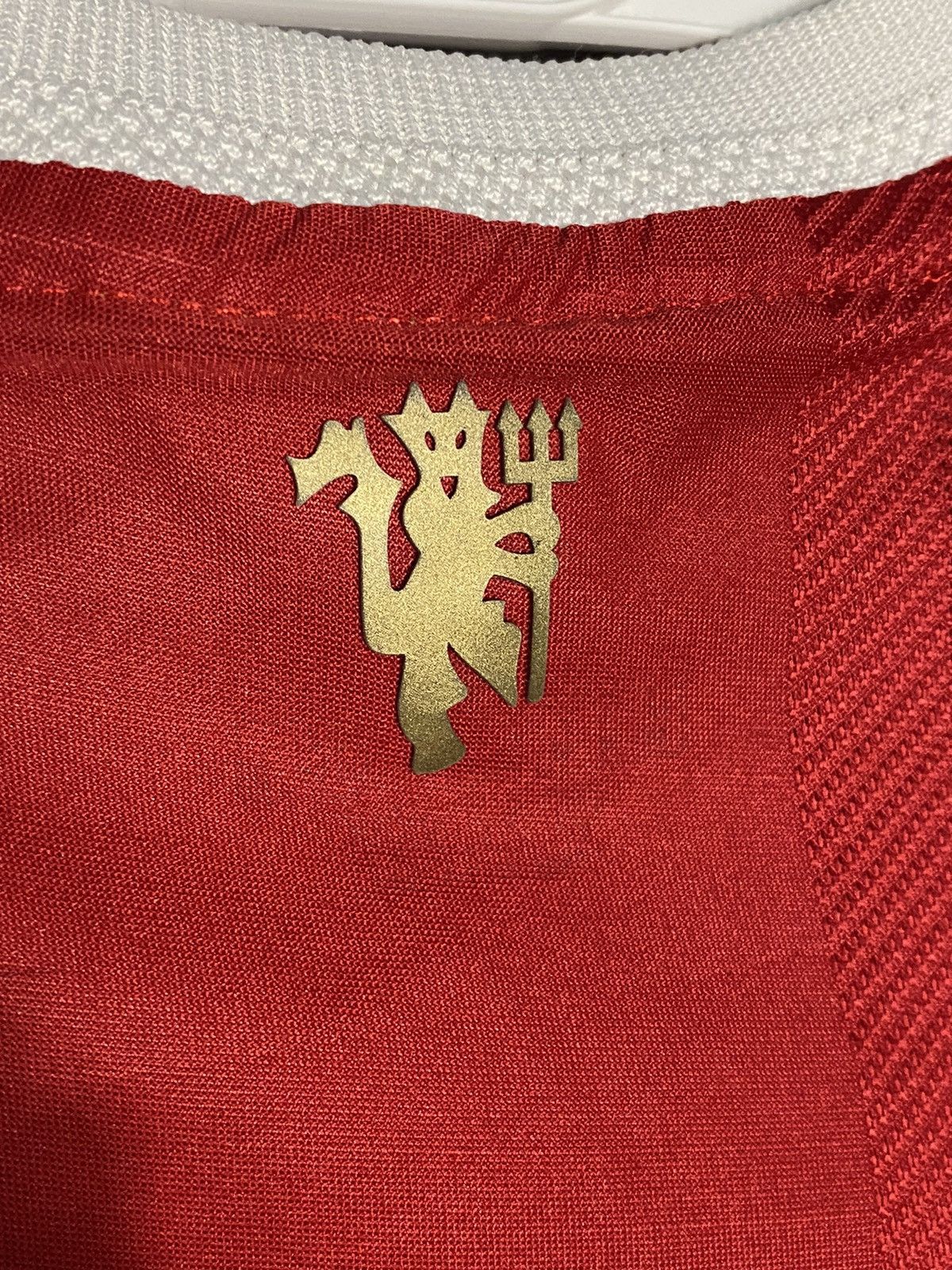 Adidas 2021 2022 Manchester United adidas Soccer jersey T-shirt Size US M / EU 48-50 / 2 - 4 Thumbnail
