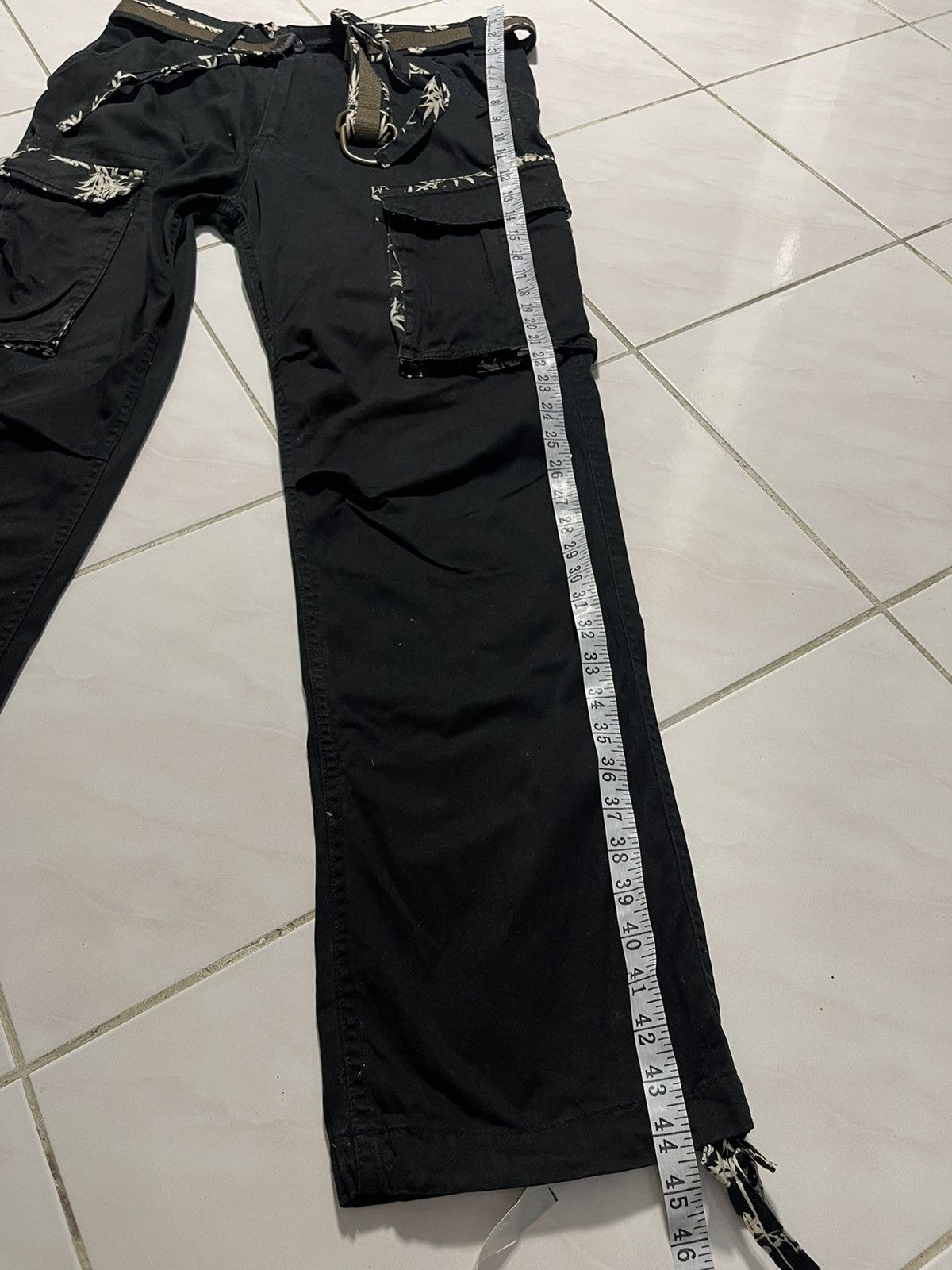 Japanese Brand Japanese Motive Cargo Bondage Multipocket Pants Size US 34 / EU 50 - 13 Thumbnail