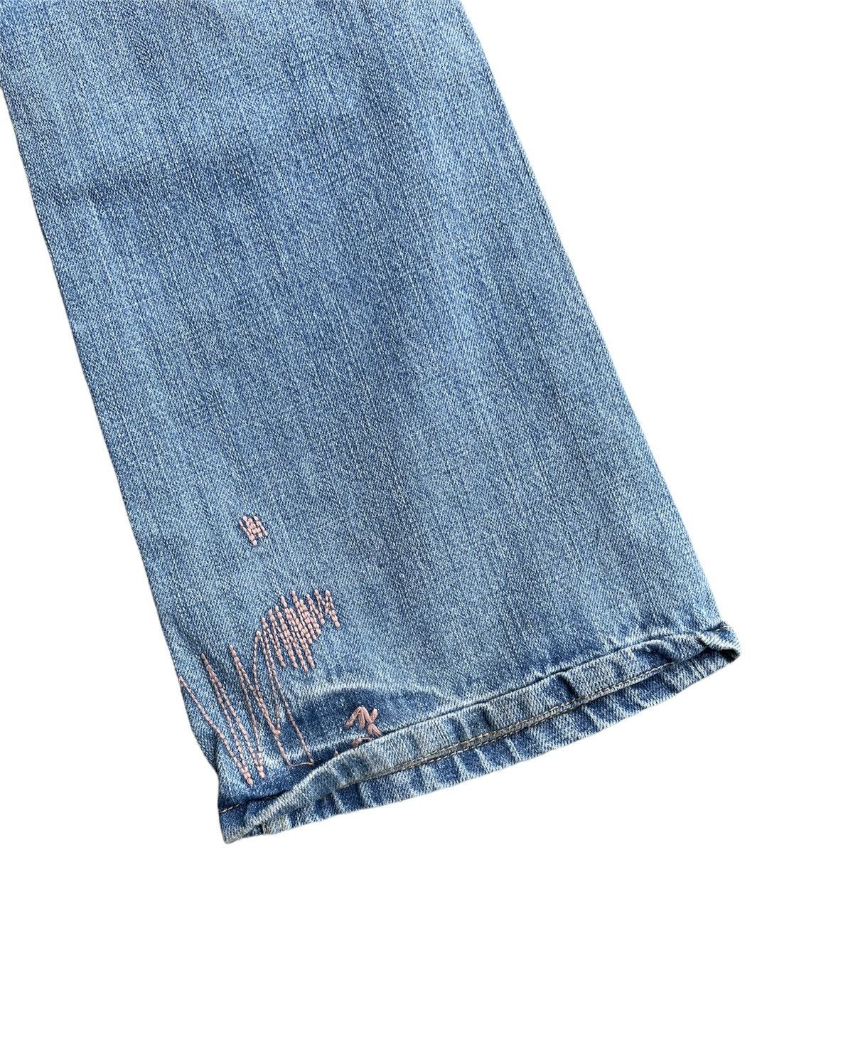 Levi's Levis Flare 553 Vintage 2006 Distressed Custom Size US 29 - 13 Thumbnail