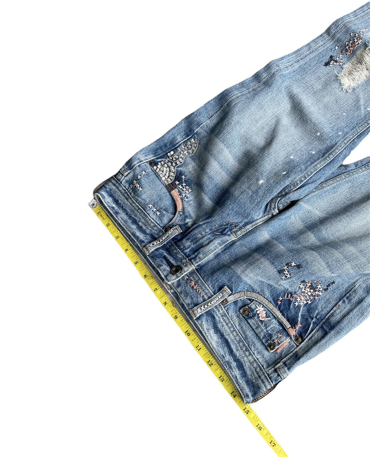 Levi's Levis Flare 553 Vintage 2006 Distressed Custom Size US 29 - 2 Thumbnail