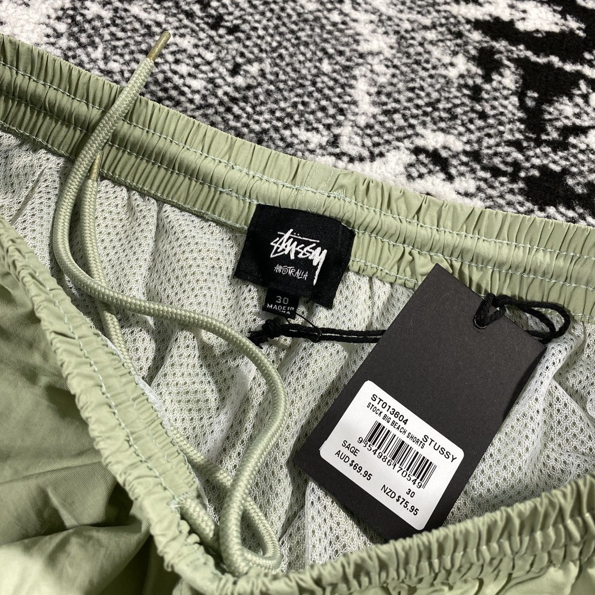 Stussy STUSSY STOCK BIG BEACH SHORTS - 30 Size US 30 / EU 46 - 5 Thumbnail