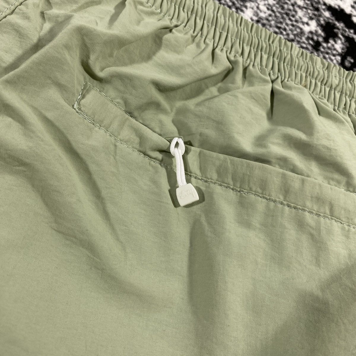 Stussy STUSSY STOCK BIG BEACH SHORTS - 30 Size US 30 / EU 46 - 4 Thumbnail