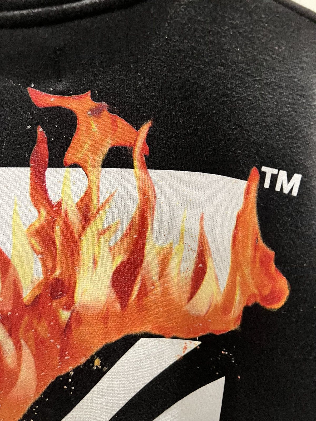 Off-White Off White Diagonal Fire Hands Crewneck Size US XL / EU 56 / 4 - 4 Thumbnail