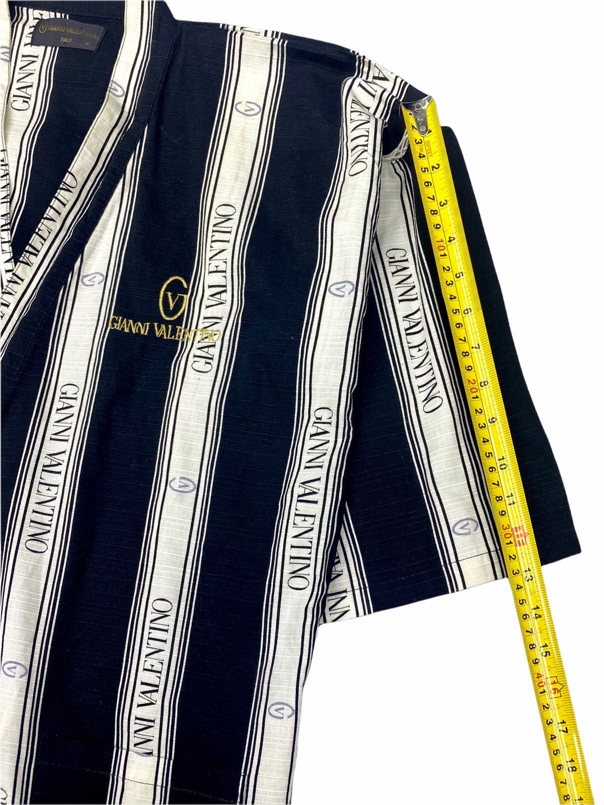 Gianni Valentino × Valentino VINTAGE KIMONO JAPANESE FULL PRINT WITH FULL SPELLOUT Size US L / EU 52-54 / 3 - 20 Thumbnail