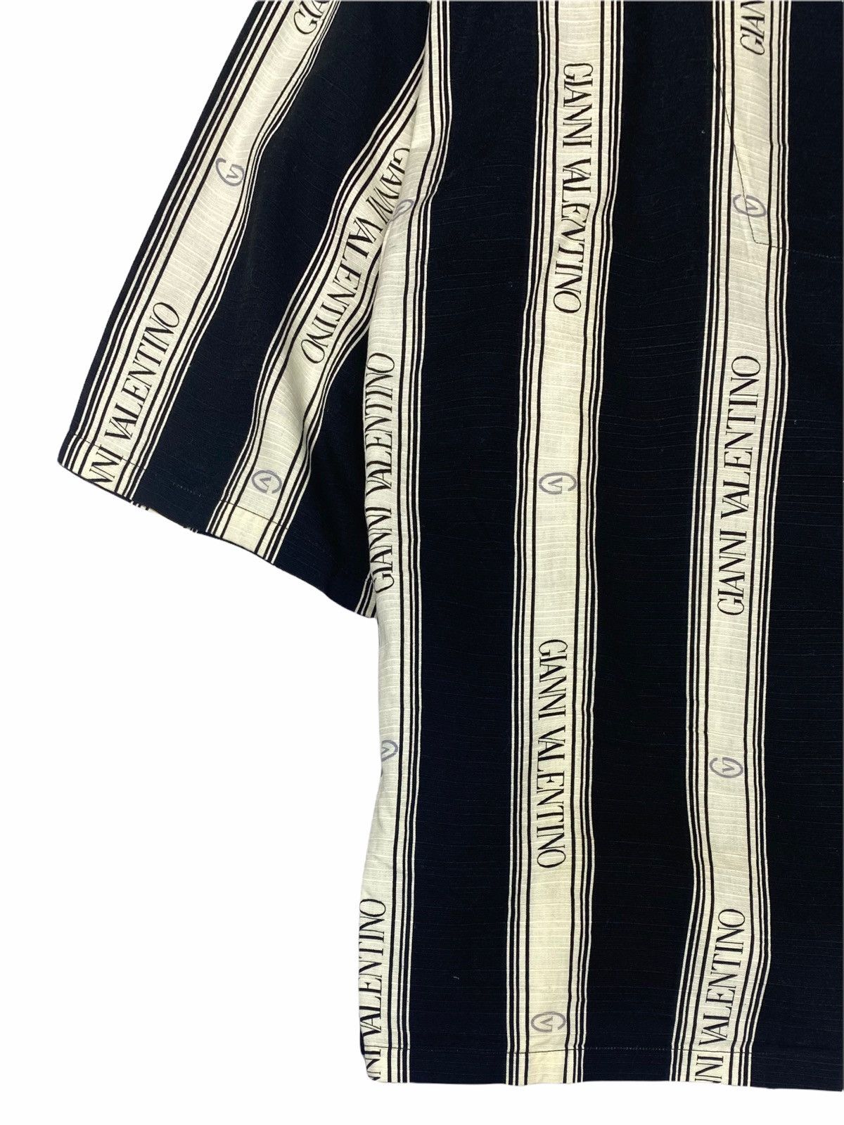 Gianni Valentino × Valentino VINTAGE KIMONO JAPANESE FULL PRINT WITH FULL SPELLOUT Size US L / EU 52-54 / 3 - 9 Thumbnail