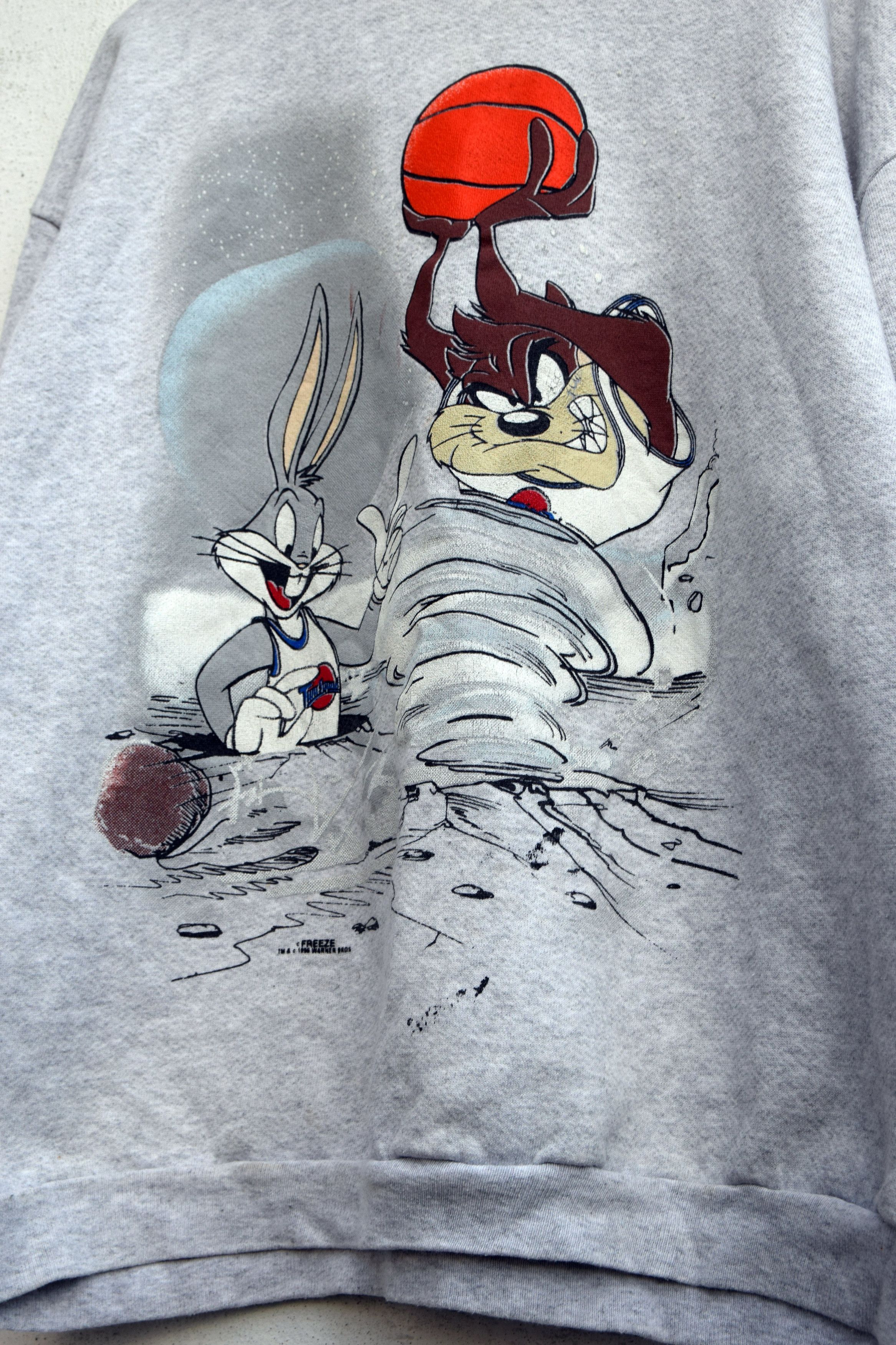 Jordan Brand × Warner Bros 1996 Space Jam Promo Warner Bros Buggs Crewneck L / XL Size US L / EU 52-54 / 3 - 11 Thumbnail