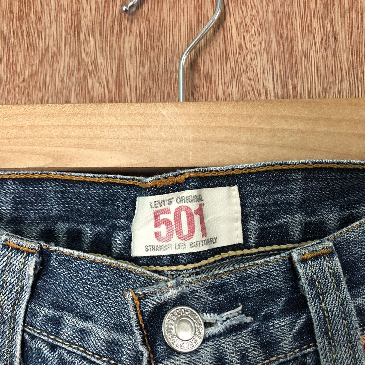 Levi's Levis 501 Blue distressed Denim jeans pants #6379 Size US 32 / EU 48 - 6 Thumbnail