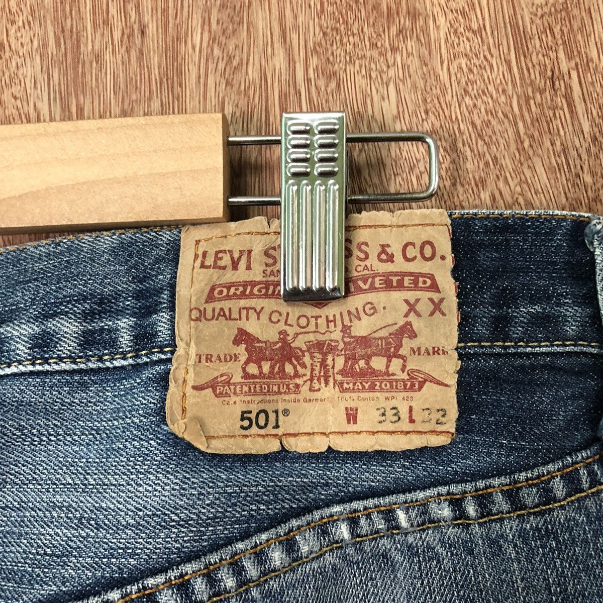 Levi's Levis 501 Blue distressed Denim jeans pants #6379 Size US 32 / EU 48 - 12 Thumbnail