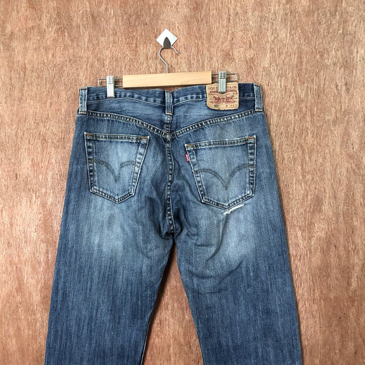 Levi's Levis 501 Blue distressed Denim jeans pants #6379 Size US 32 / EU 48 - 8 Thumbnail