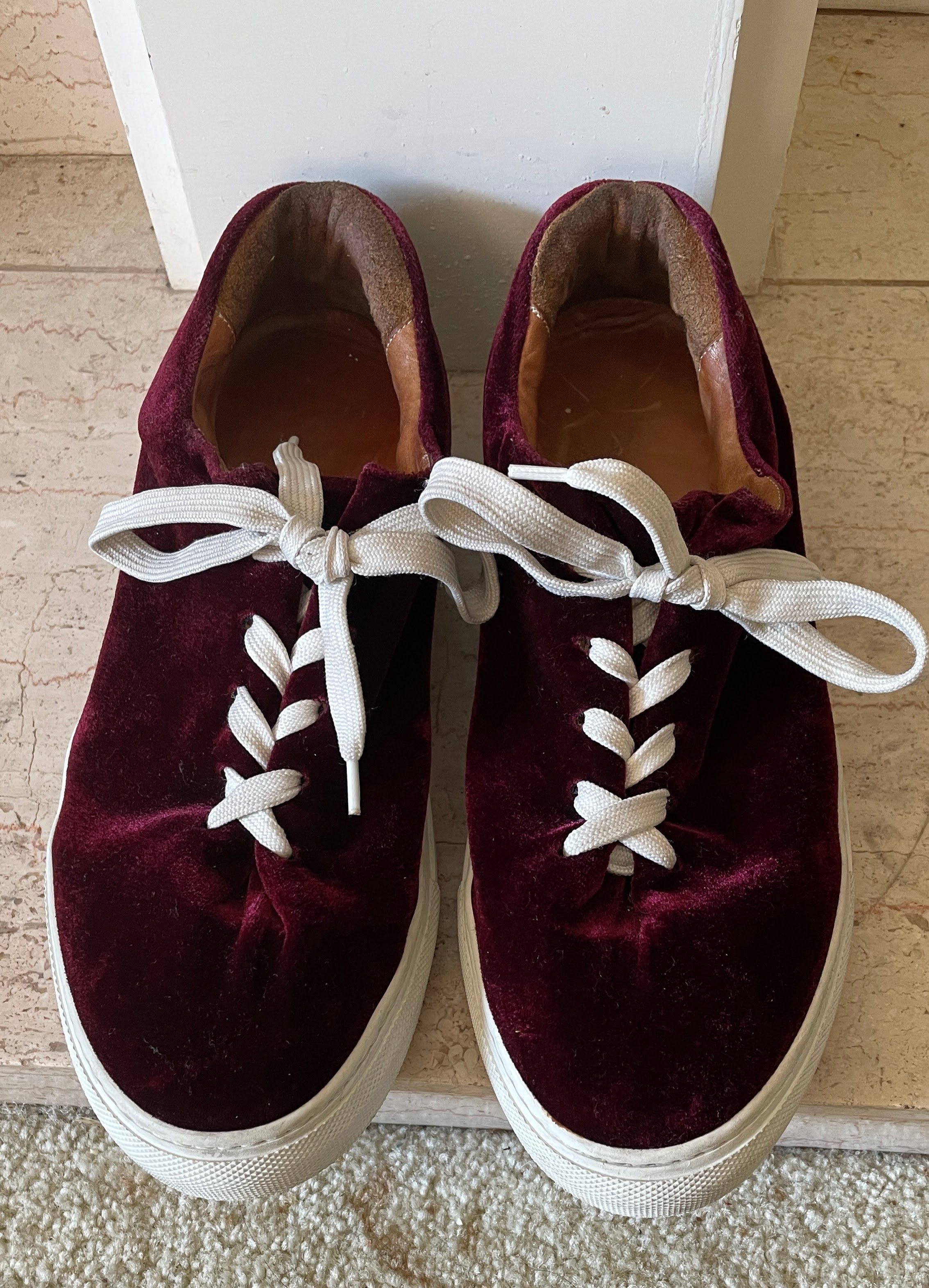 Solovair Soloviere Herve en Ville Red Velvet Shoes 41 Size US 8 / IT 38 - 2 Thumbnail