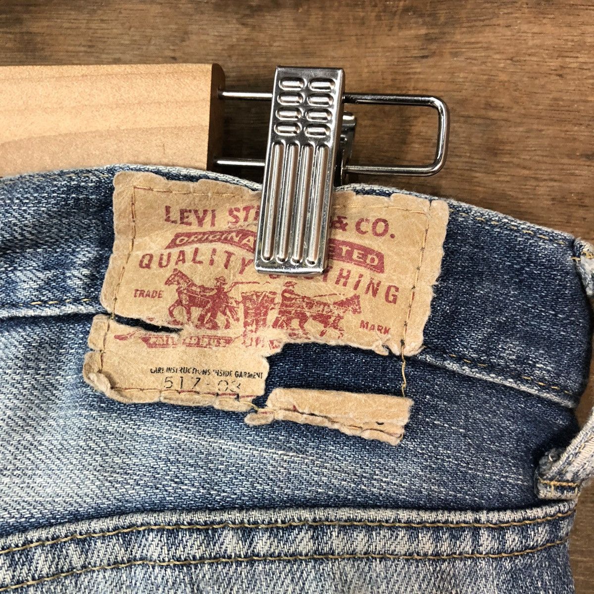 Levi's Levis Blue distressed Denim pants #4981 Size US 31 - 15 Thumbnail