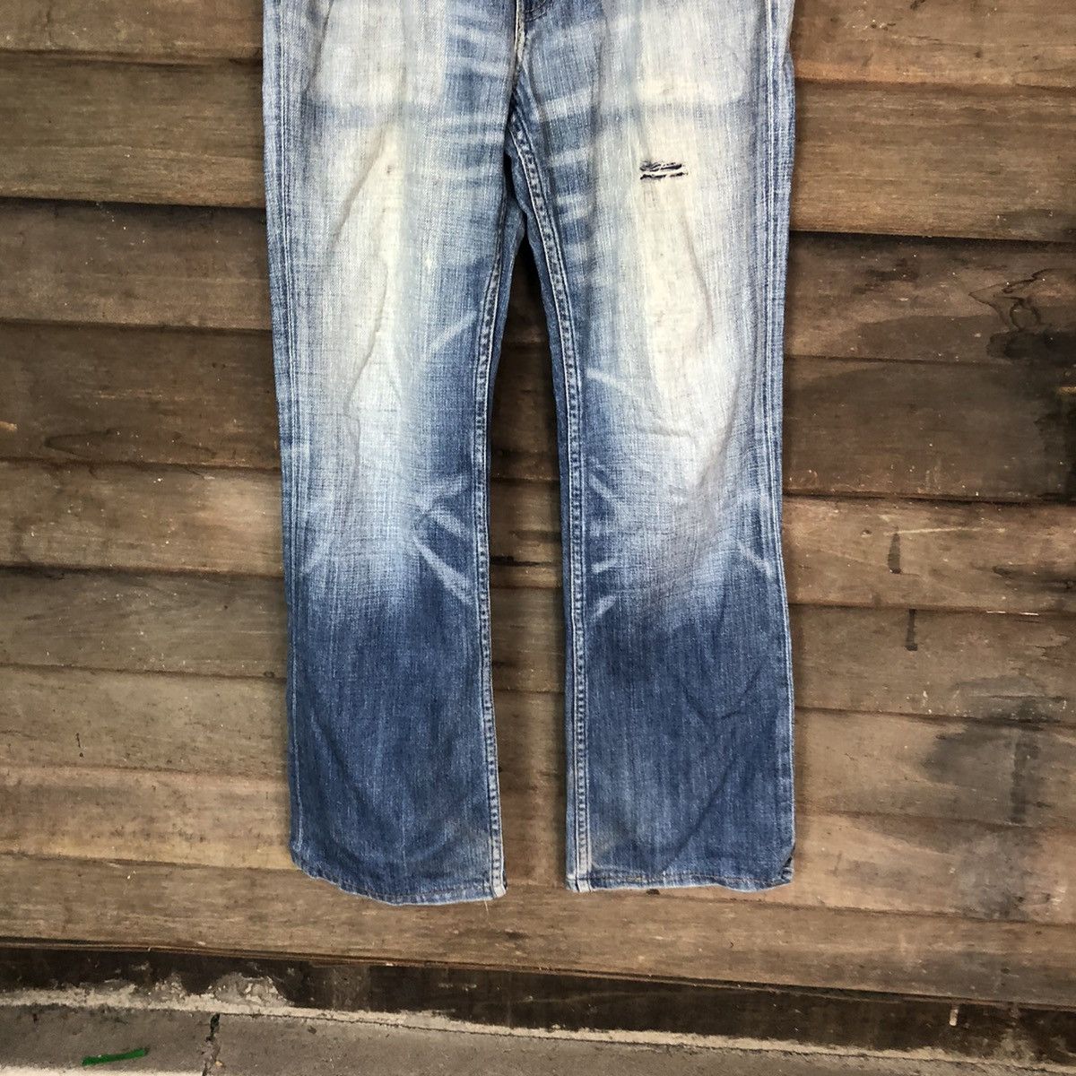 Levi's Levis Blue distressed Denim pants #4981 Size US 31 - 3 Thumbnail