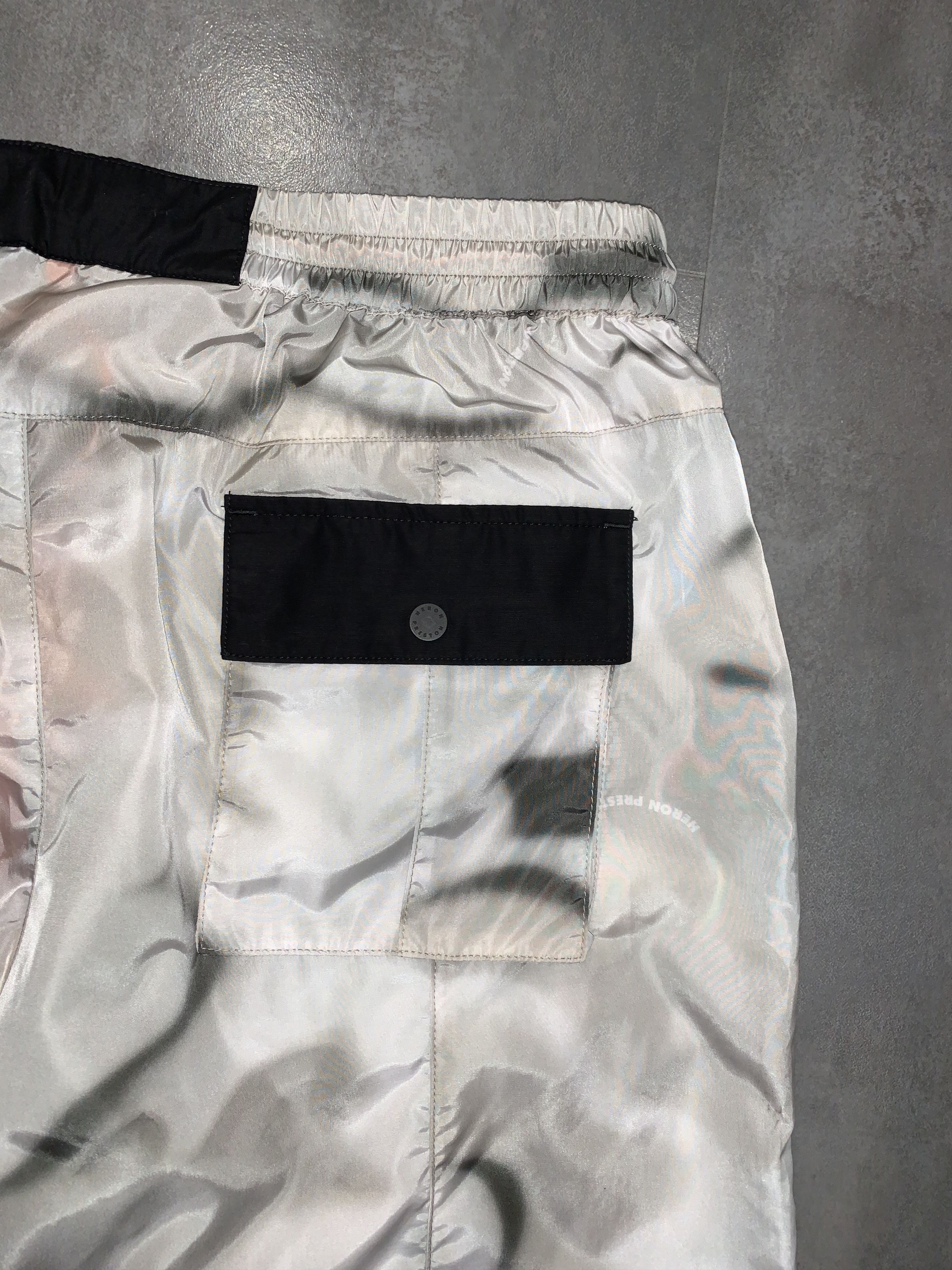 Heron Preston !DS! SS20 Heron Preston Camo Patterned Track Cargo Trousers Size US 34 / EU 50 - 15 Thumbnail