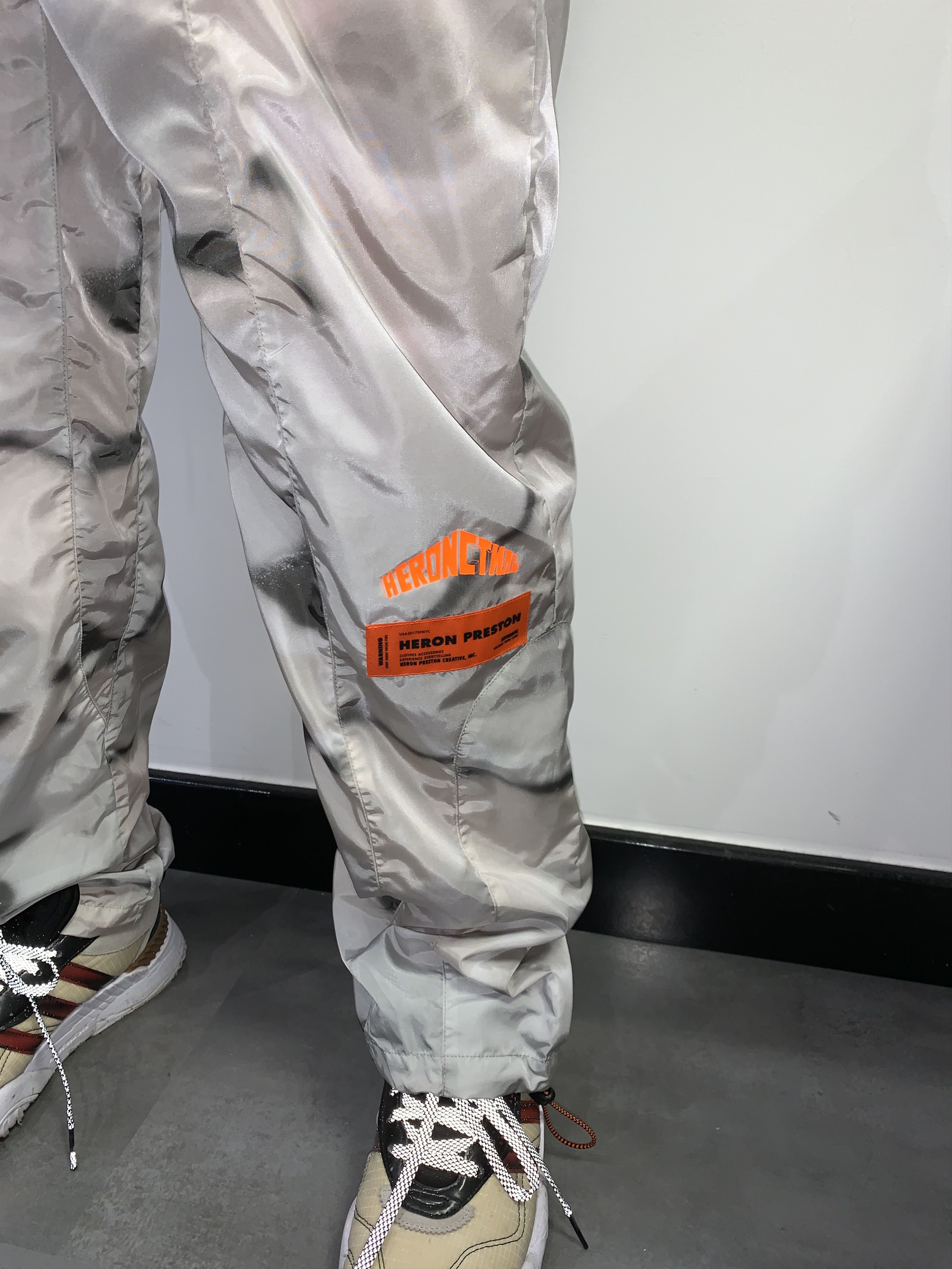 Heron Preston !DS! SS20 Heron Preston Camo Patterned Track Cargo Trousers Size US 34 / EU 50 - 4 Thumbnail