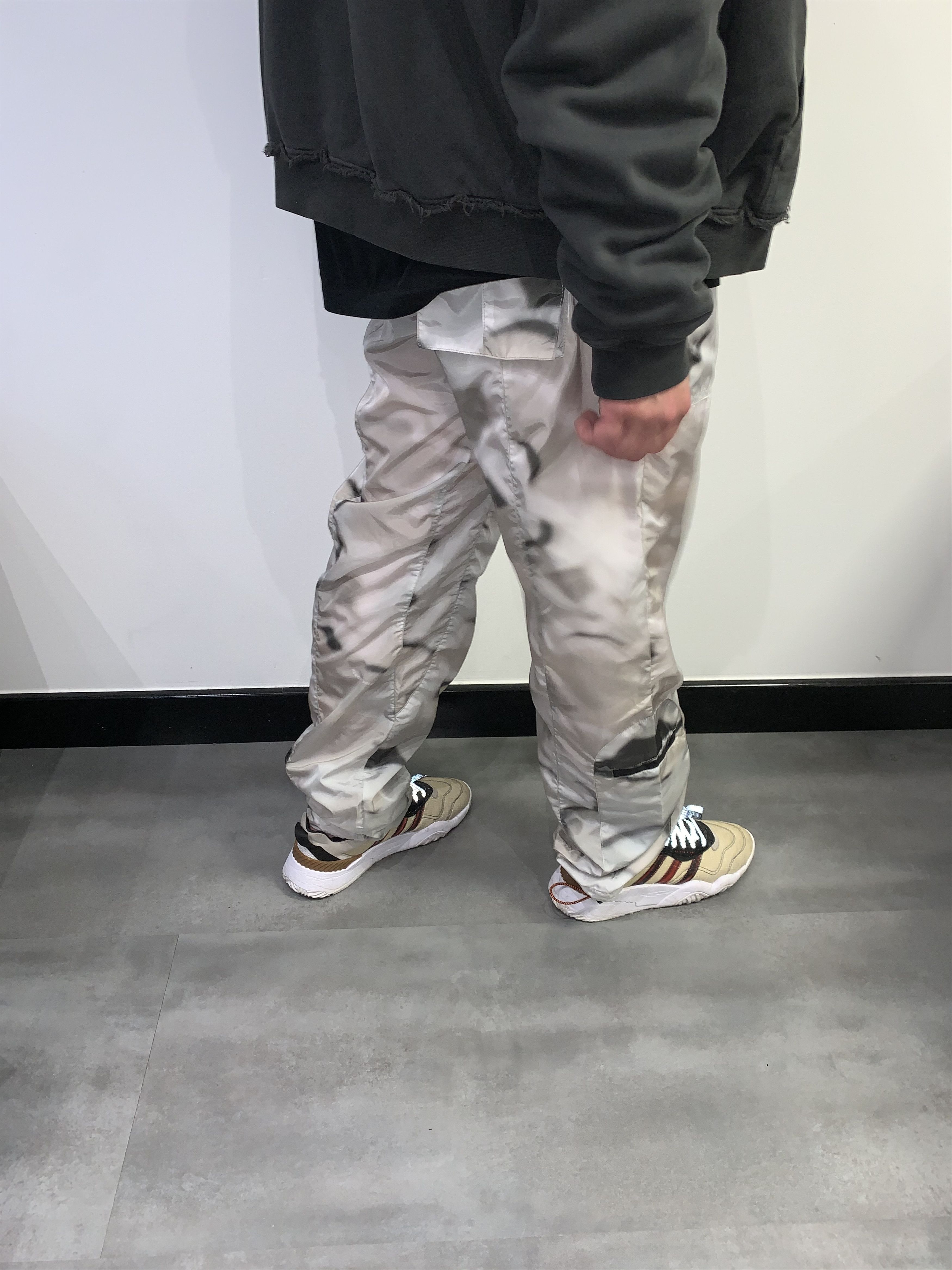 Heron Preston !DS! SS20 Heron Preston Camo Patterned Track Cargo Trousers Size US 34 / EU 50 - 7 Thumbnail