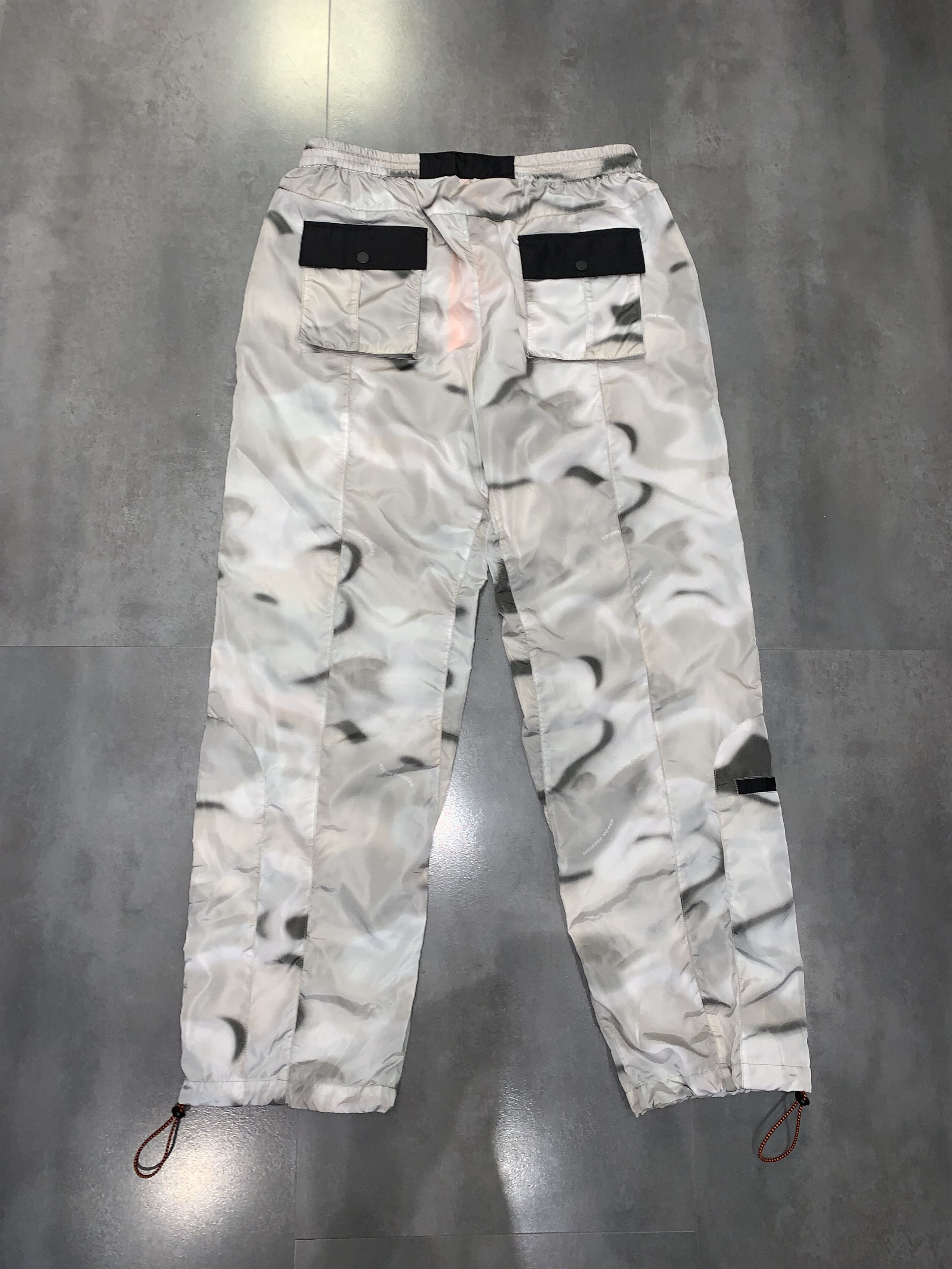 Heron Preston !DS! SS20 Heron Preston Camo Patterned Track Cargo Trousers Size US 34 / EU 50 - 14 Thumbnail