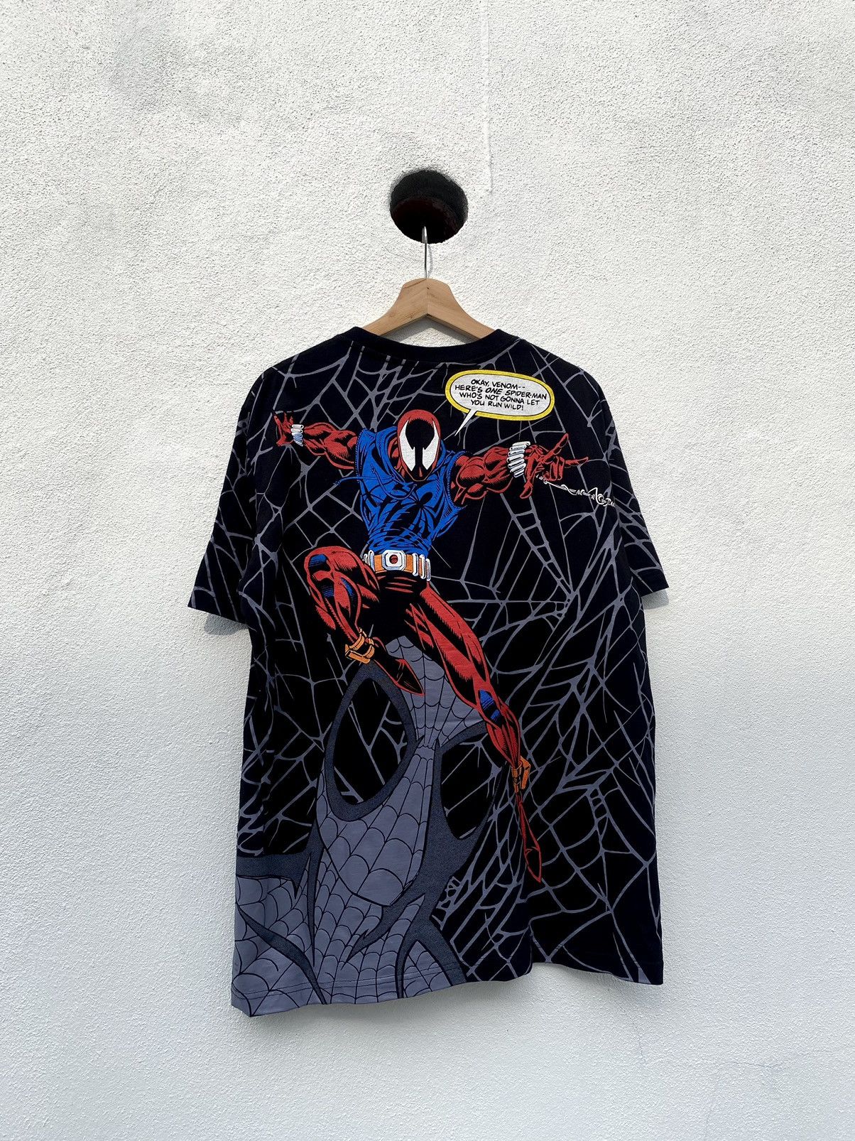 Japanese Brand Vintage Spiderman VS. Scarlet Spider Over Print Size US XL / EU 56 / 4 - 4 Thumbnail