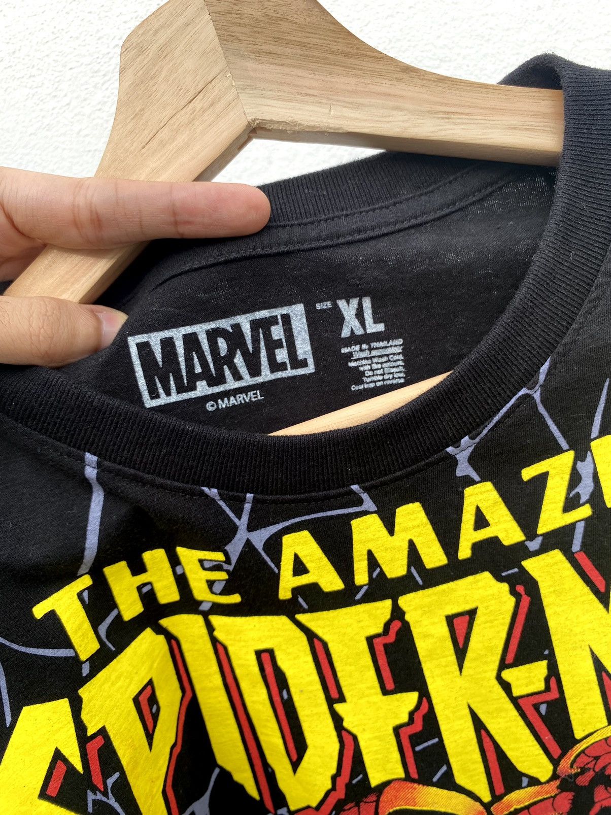 Japanese Brand Vintage Spiderman VS. Scarlet Spider Over Print Size US XL / EU 56 / 4 - 13 Thumbnail
