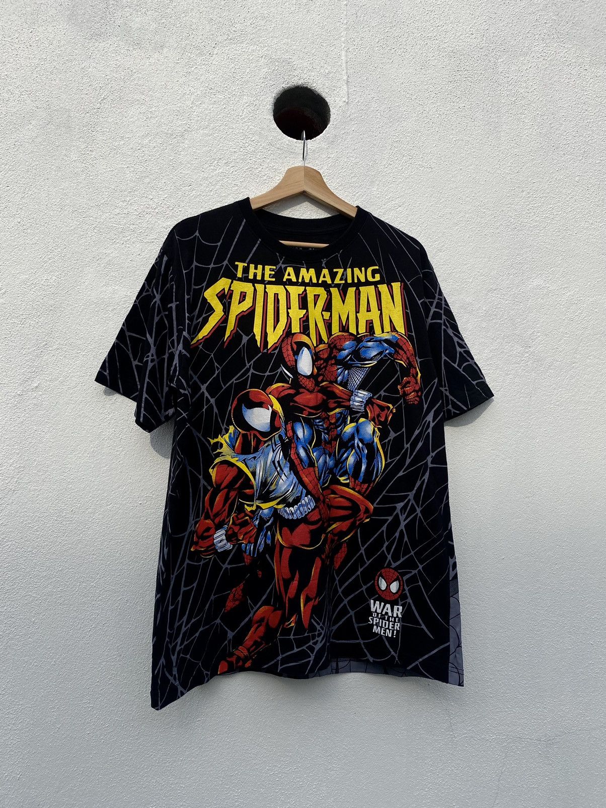 Japanese Brand Vintage Spiderman VS. Scarlet Spider Over Print Size US XL / EU 56 / 4 - 3 Thumbnail
