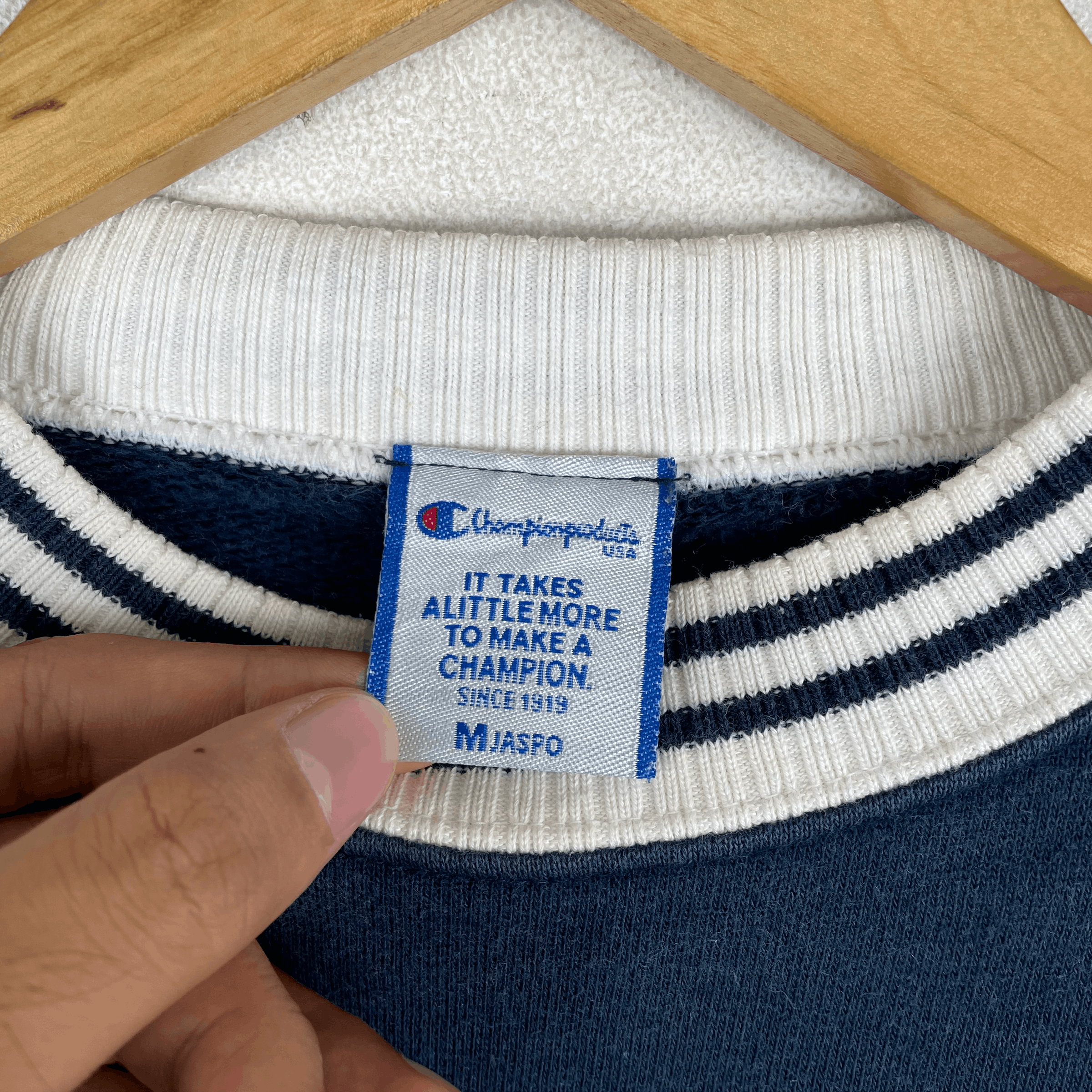 Champion Vintage CHAMPION Property Champion Products Ringer Scripted Size US M / EU 48-50 / 2 - 3 Thumbnail