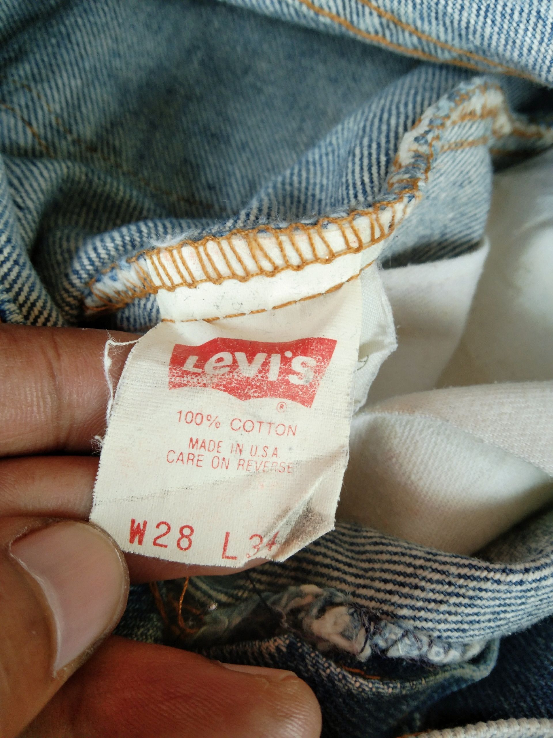 Levi's 90s Vintage Levi's 505 Made In USA Distressed Jeans 27x29 Size US 27 - 7 Thumbnail