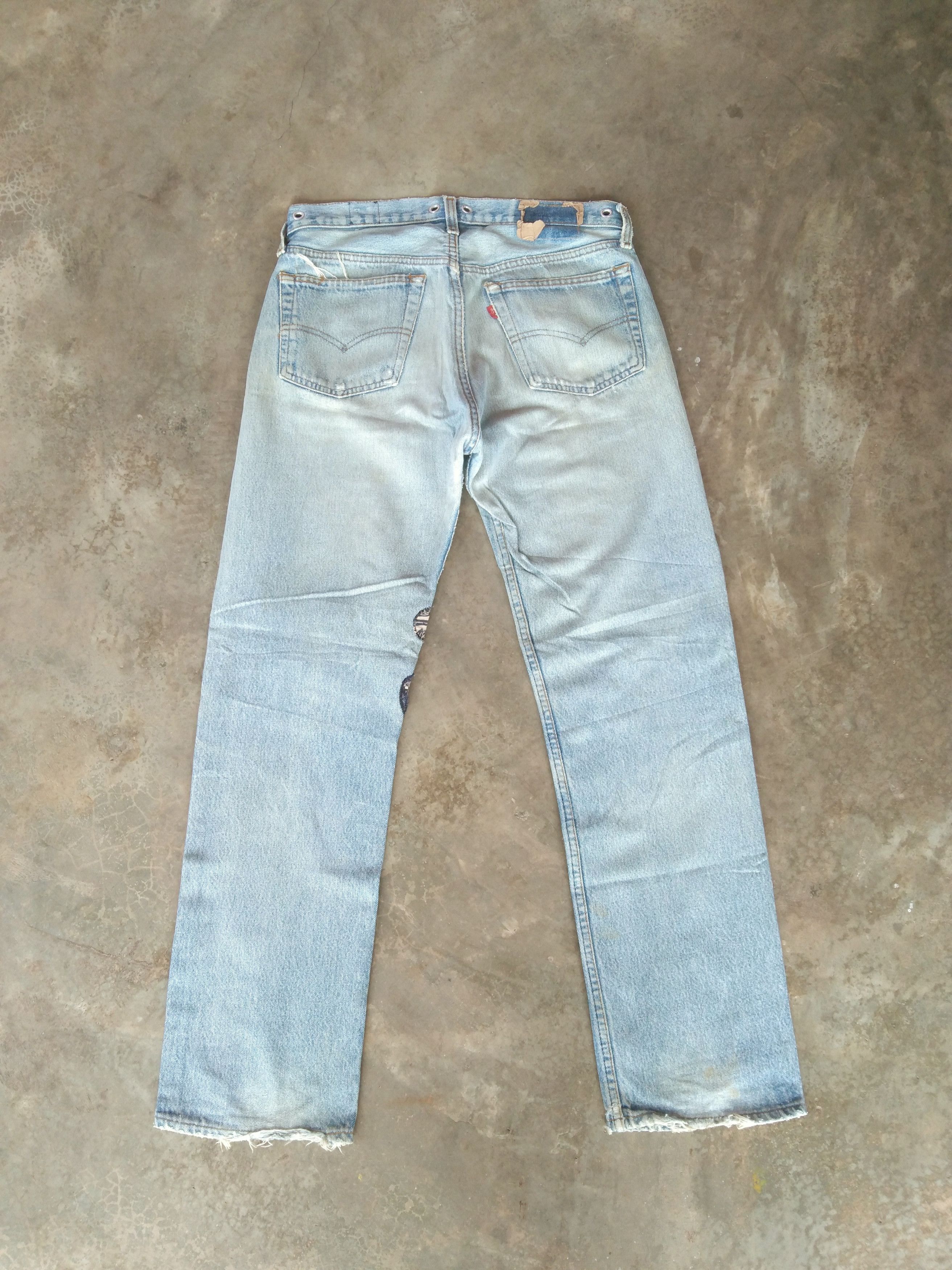 Levi's 80s Vintage Levi's 501 Made In USA Distressed Jeans 31x30 Size US 31 - 2 Thumbnail