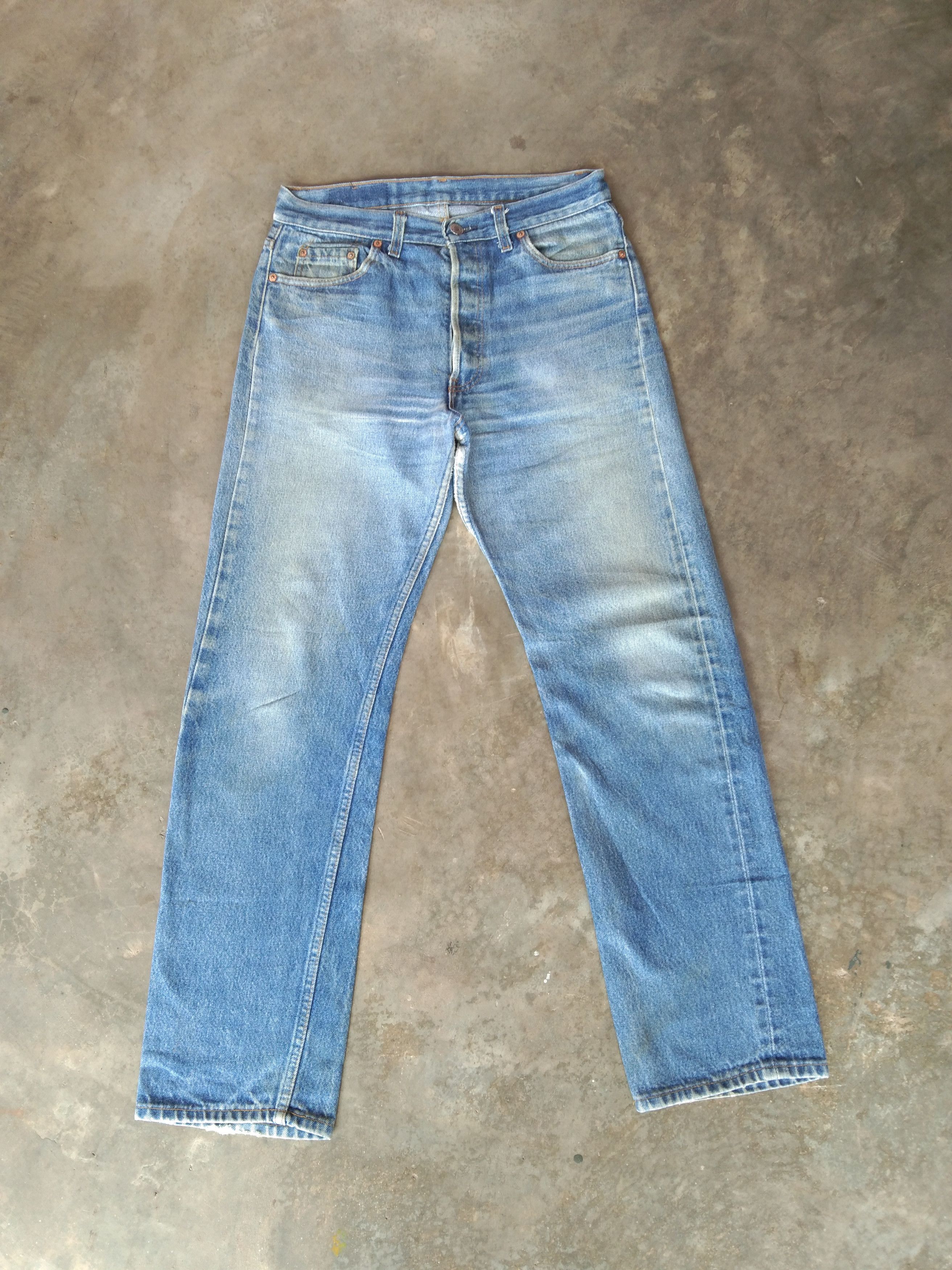 90s Vintage Levi's 501 xx Made In USA Distressed Jeans 31x30