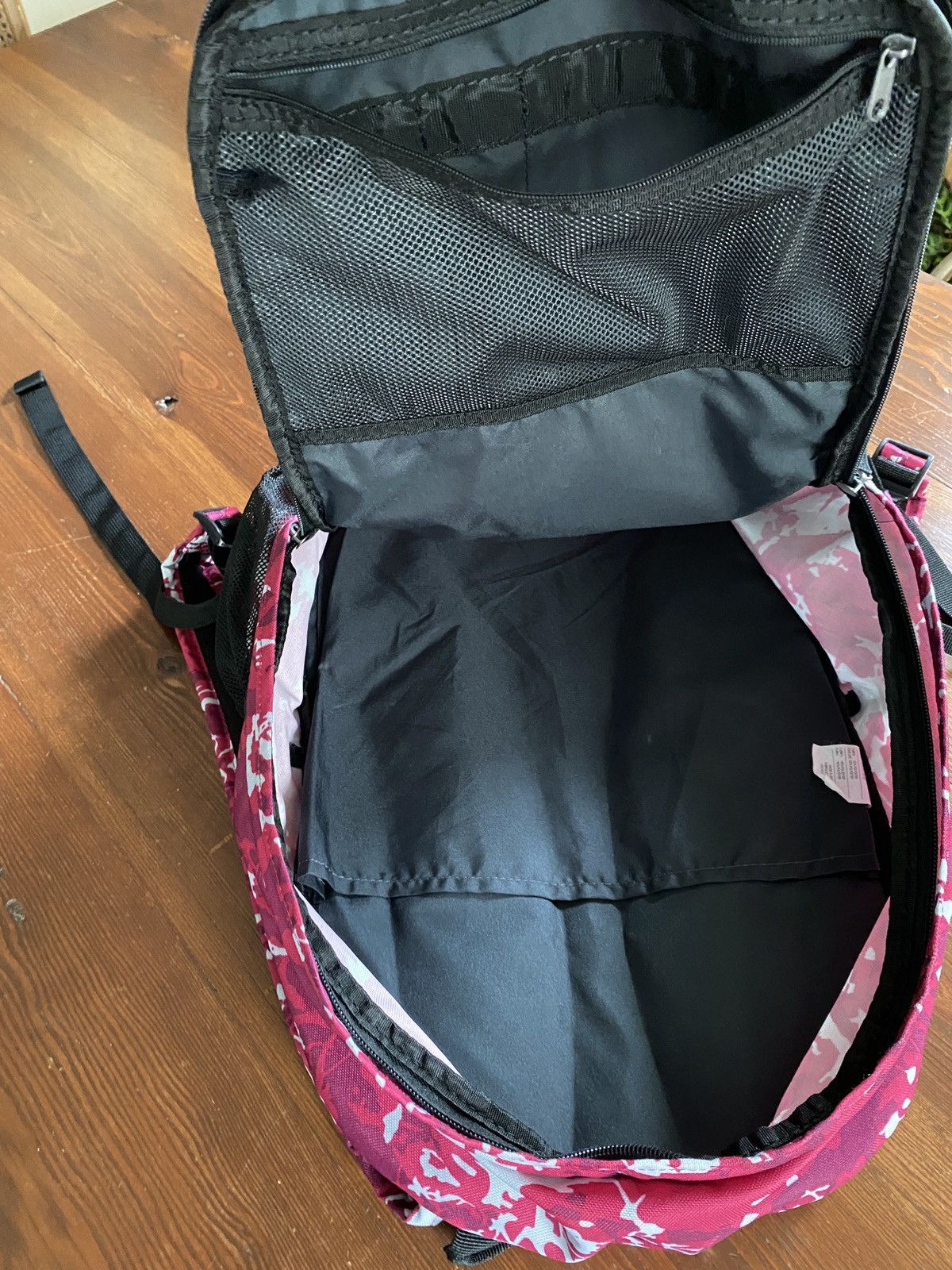 Nike Nike Hayward Futura Pink Camo Backpack Size ONE SIZE - 11 Thumbnail