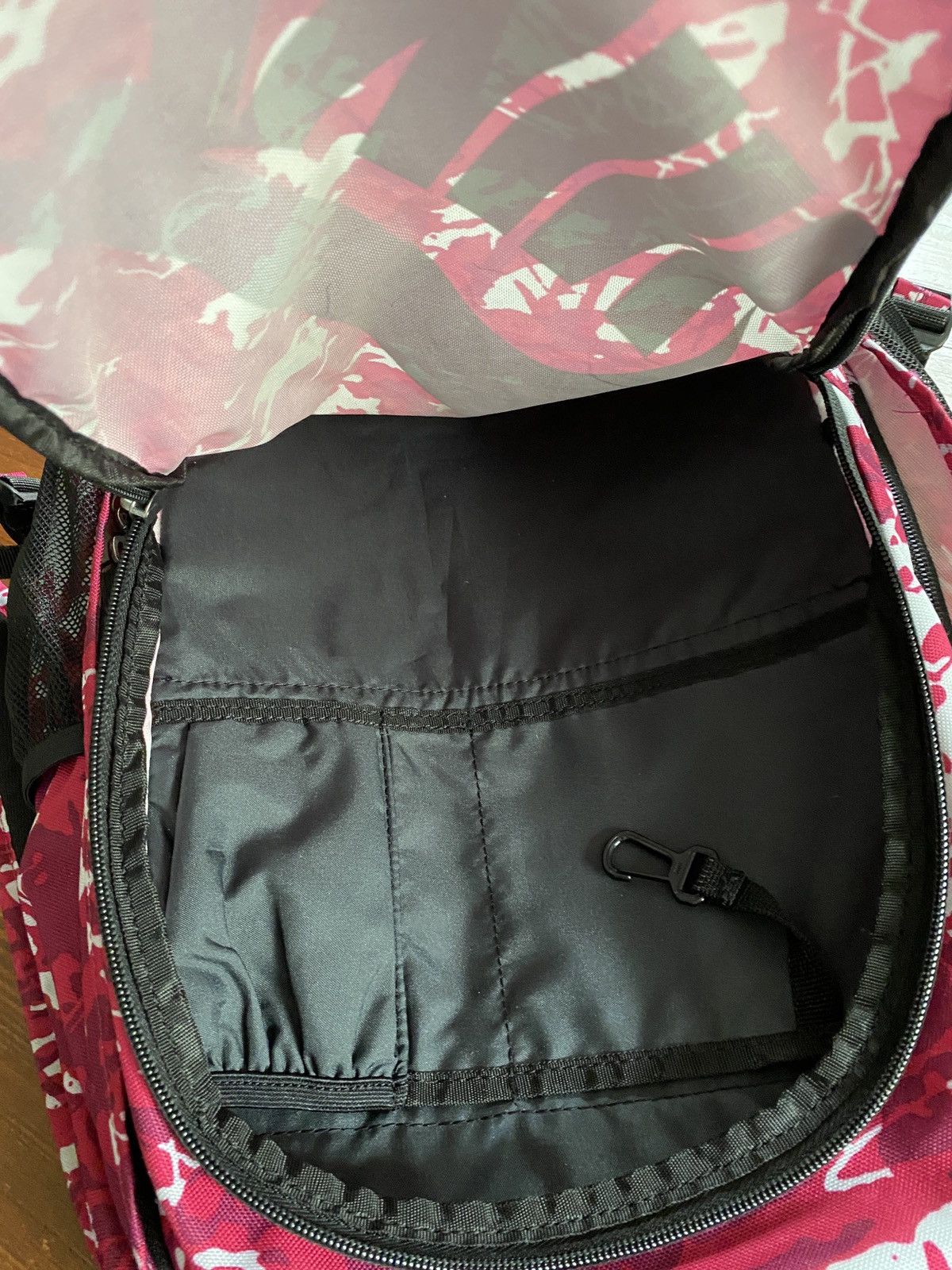 Nike Nike Hayward Futura Pink Camo Backpack Size ONE SIZE - 10 Thumbnail